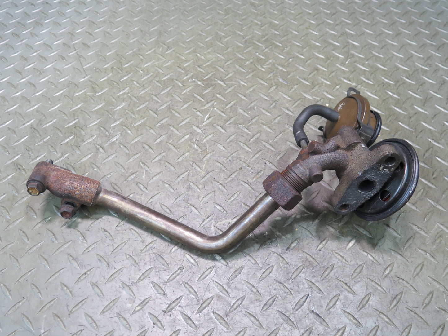 1996-1997 Lexus FZJ80L LX450 4.5L EGR Exhaust Valve Regulator 25870-66011