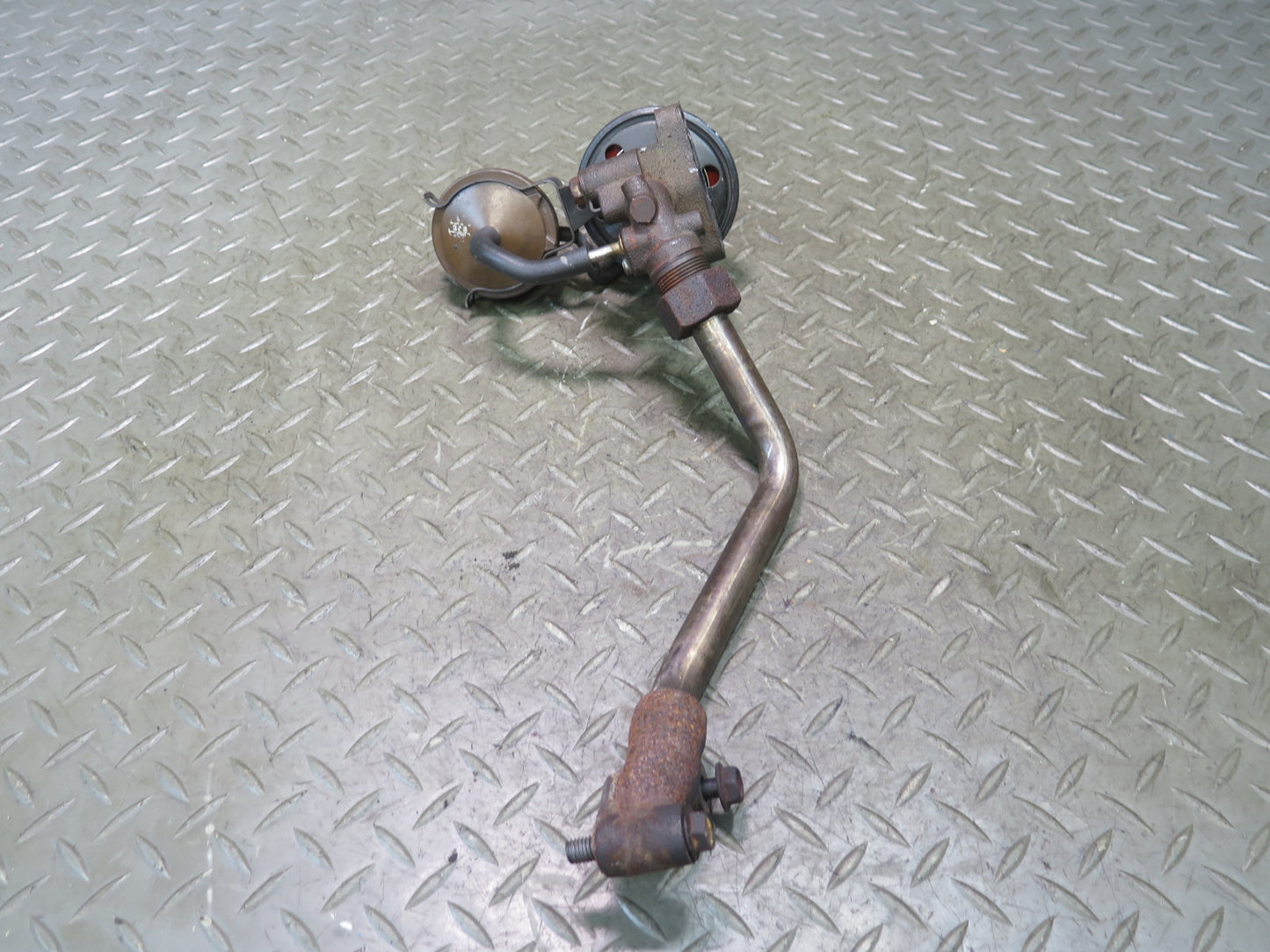 1996-1997 Lexus FZJ80L LX450 4.5L EGR Exhaust Valve Regulator 25870-66011