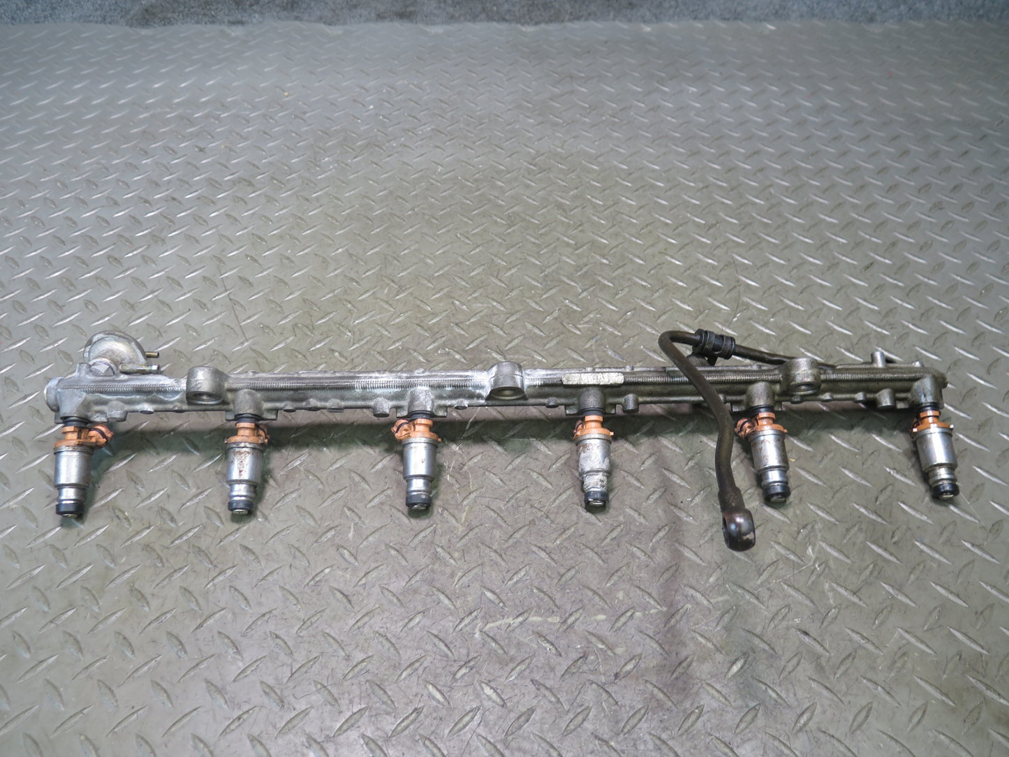 1996-1997 Lexus FZJ80L LX450 4.5L Fuel Rail Injector Set