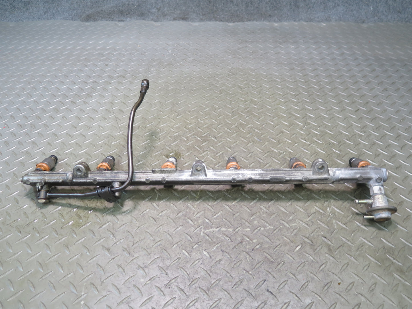 1996-1997 Lexus FZJ80L LX450 4.5L Fuel Rail Injector Set