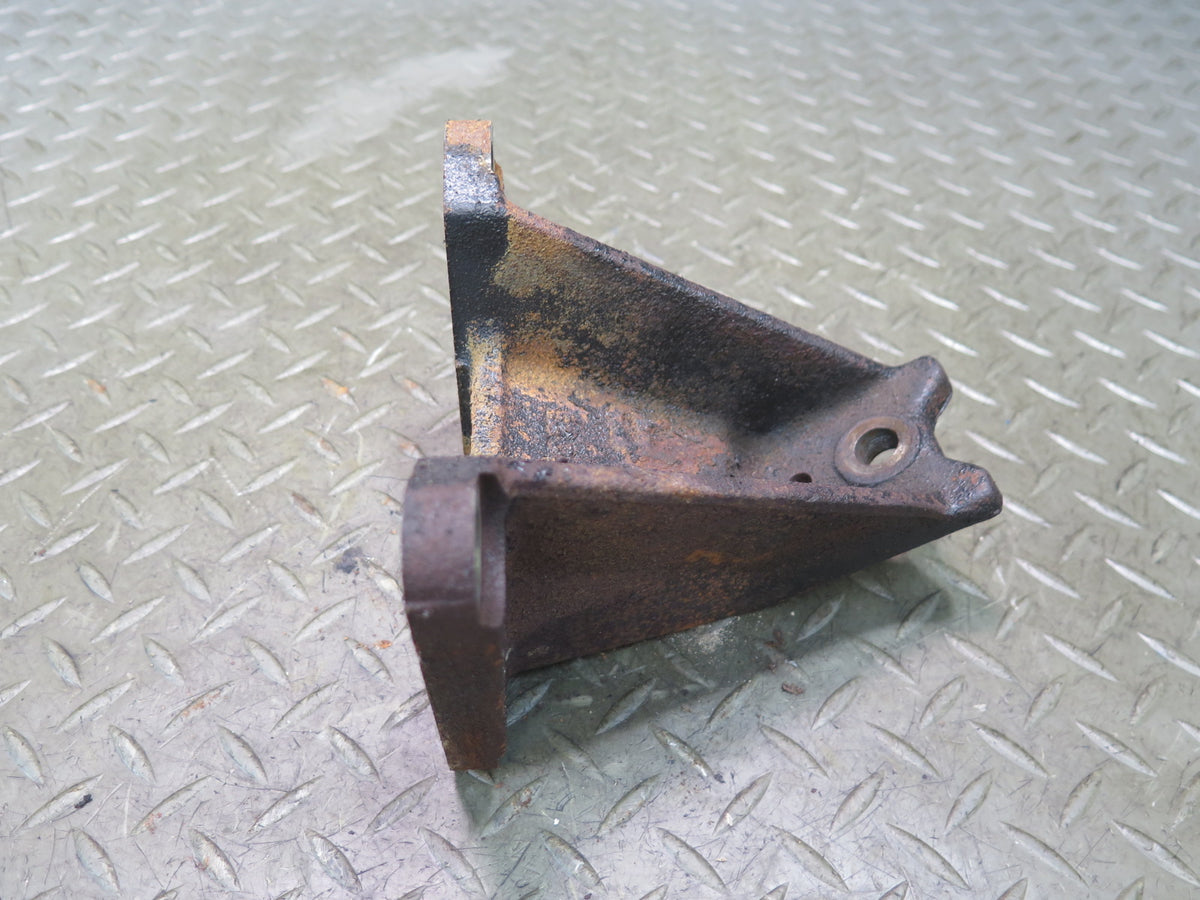 1996-1997 Lexus FZJ80L LX450 4.5L Engine Motor Mount Support Bracket Set of 2