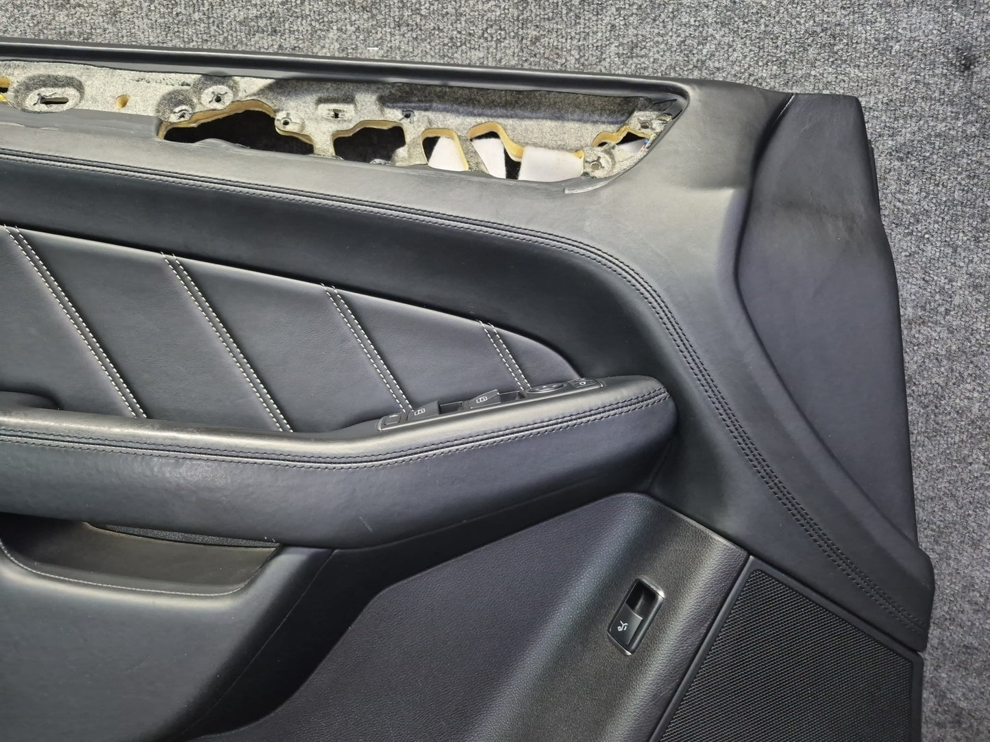 2012-2015 Mercedes W166 ML63 AMG Front Door Interior Trim Panel Set of 2