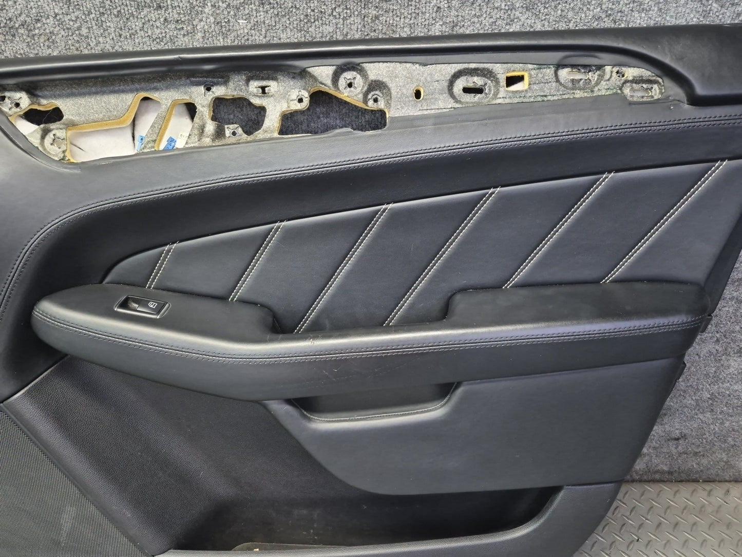 2012-2015 Mercedes W166 ML63 AMG Front Door Interior Trim Panel Set of 2