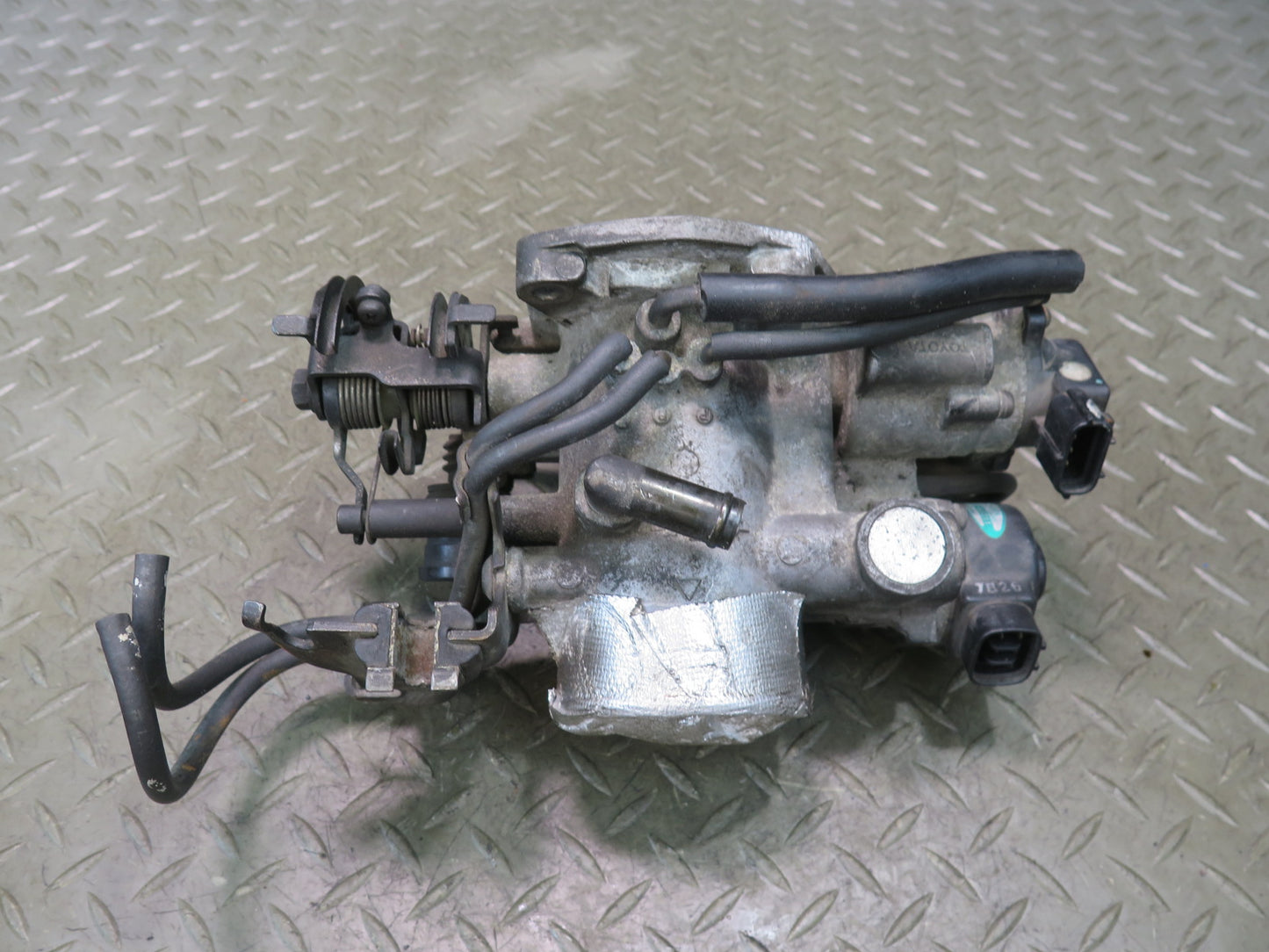 1996-1997 Lexus FZJ80L LX450 4.5L Engine Motor Throttle Body