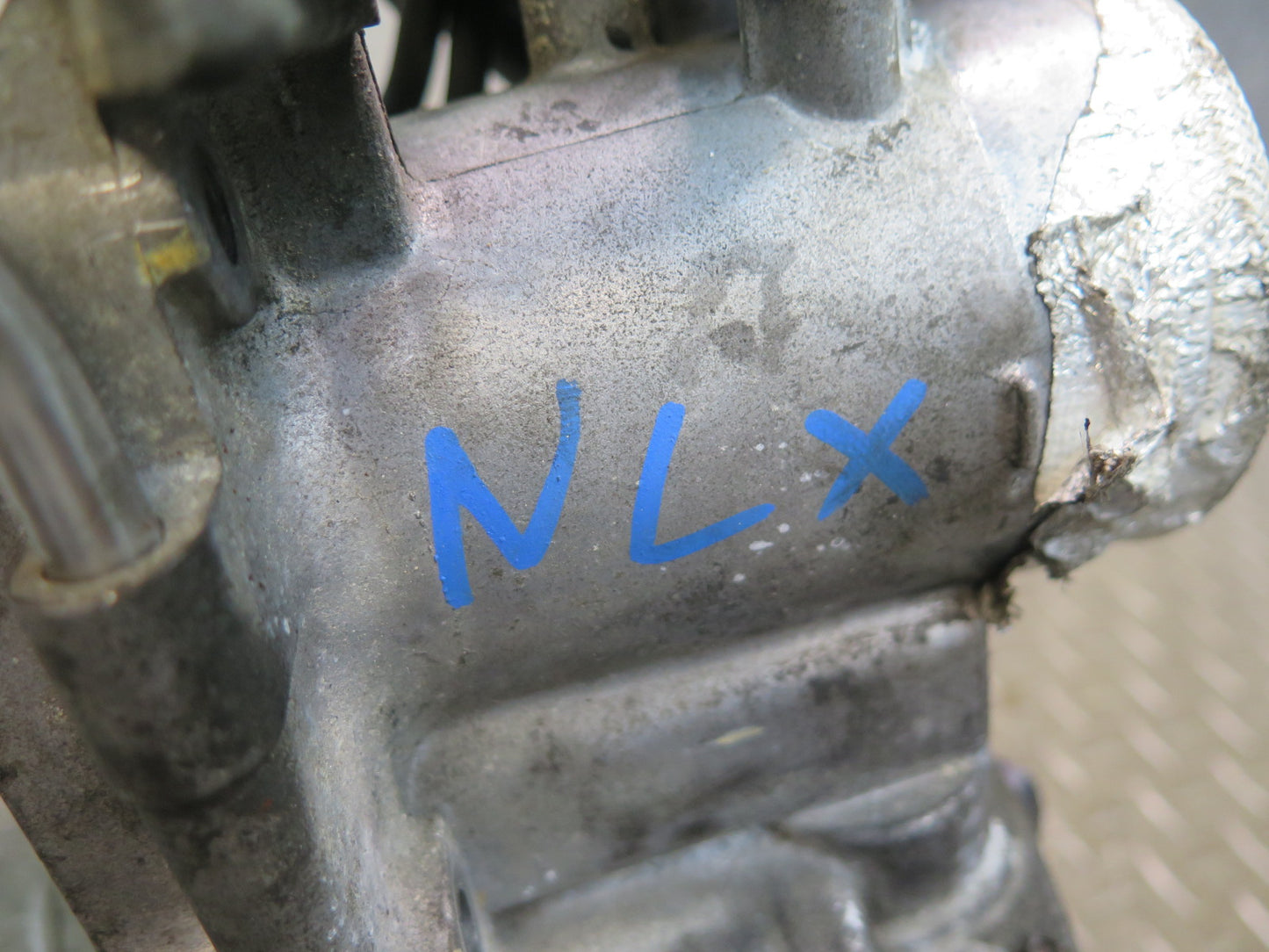 1996-1997 Lexus FZJ80L LX450 4.5L Engine Motor Throttle Body