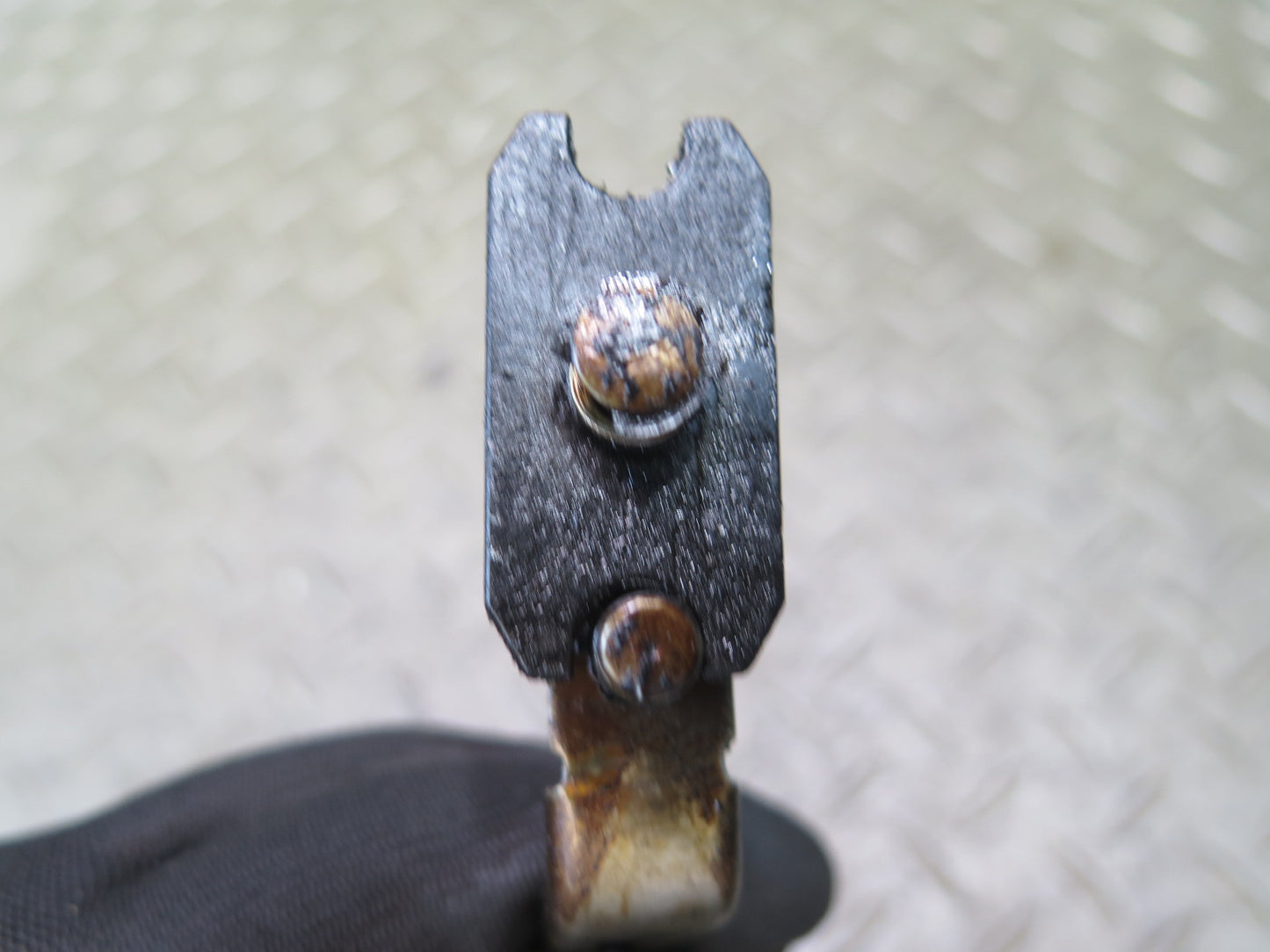 1996-1997 Lexus FZJ80L LX450 4.5L Engine Motor Oil Level Sensor