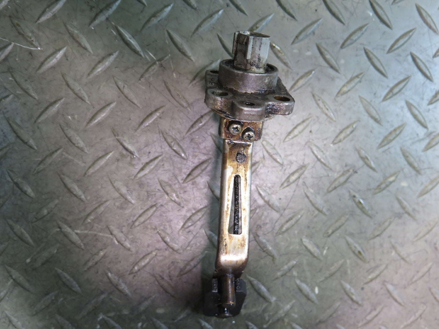 1996-1997 Lexus FZJ80L LX450 4.5L Engine Motor Oil Level Sensor