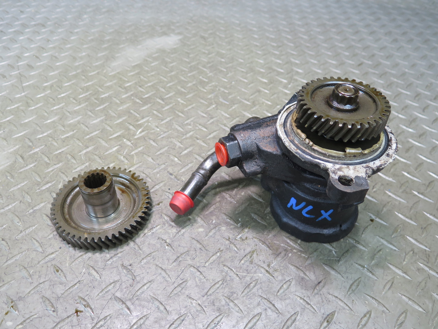 1996-1997 Lexus FZJ80L LX450 4.5L Power Steering Pump w Sprockets