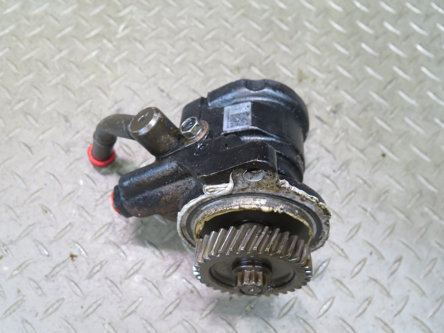 1996-1997 Lexus FZJ80L LX450 4.5L Power Steering Pump w Sprockets