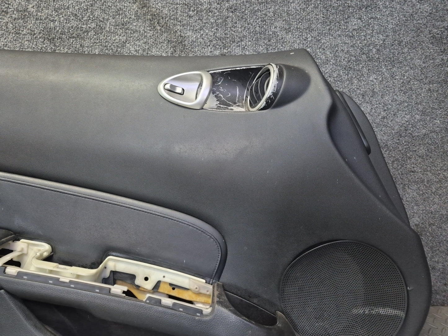 06-09 Nissan Z33 350Z Convertible Left Door Trim Cover Panel Black OEM