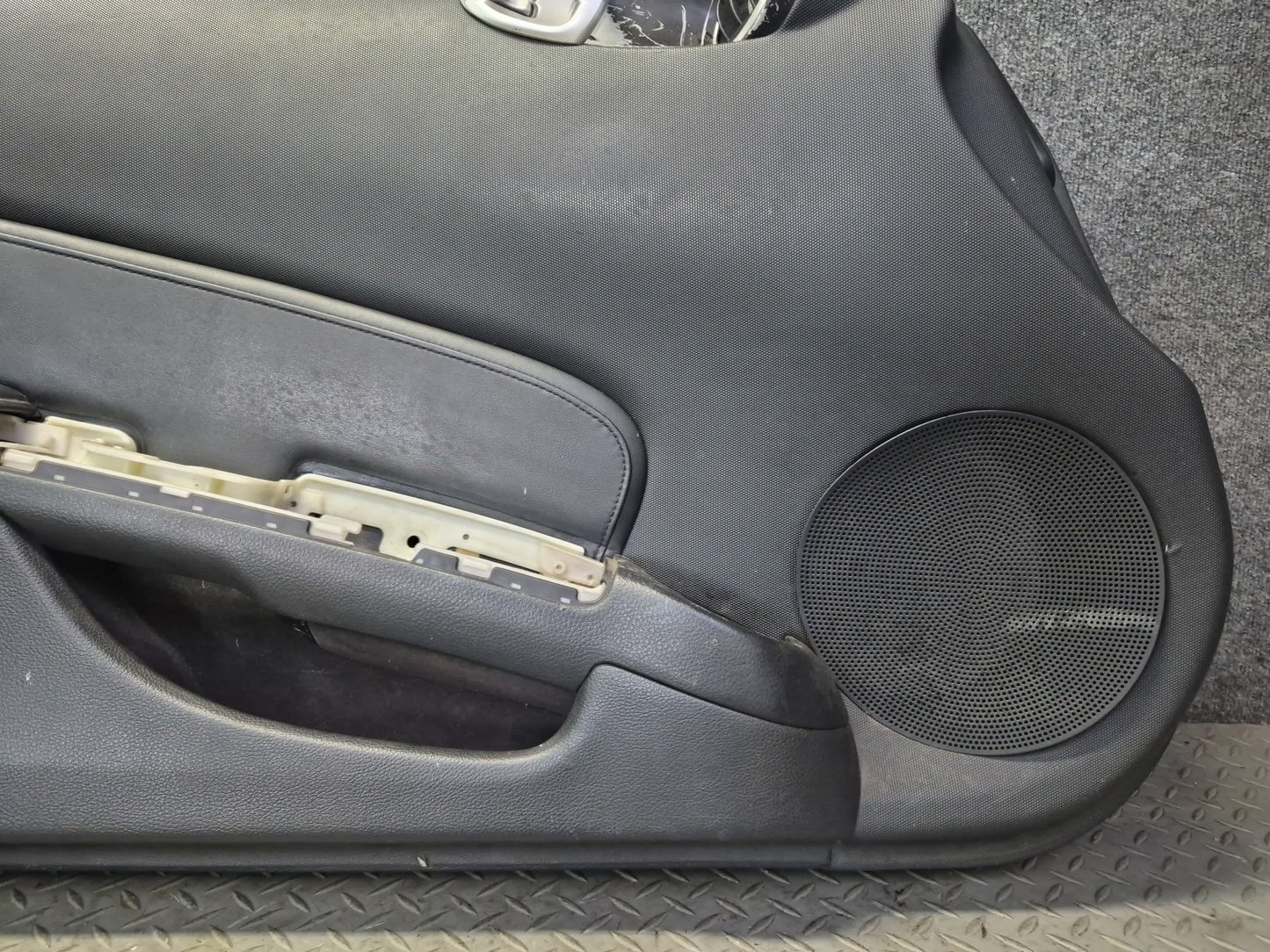 06-09 Nissan Z33 350Z Convertible Left Door Trim Cover Panel Black OEM