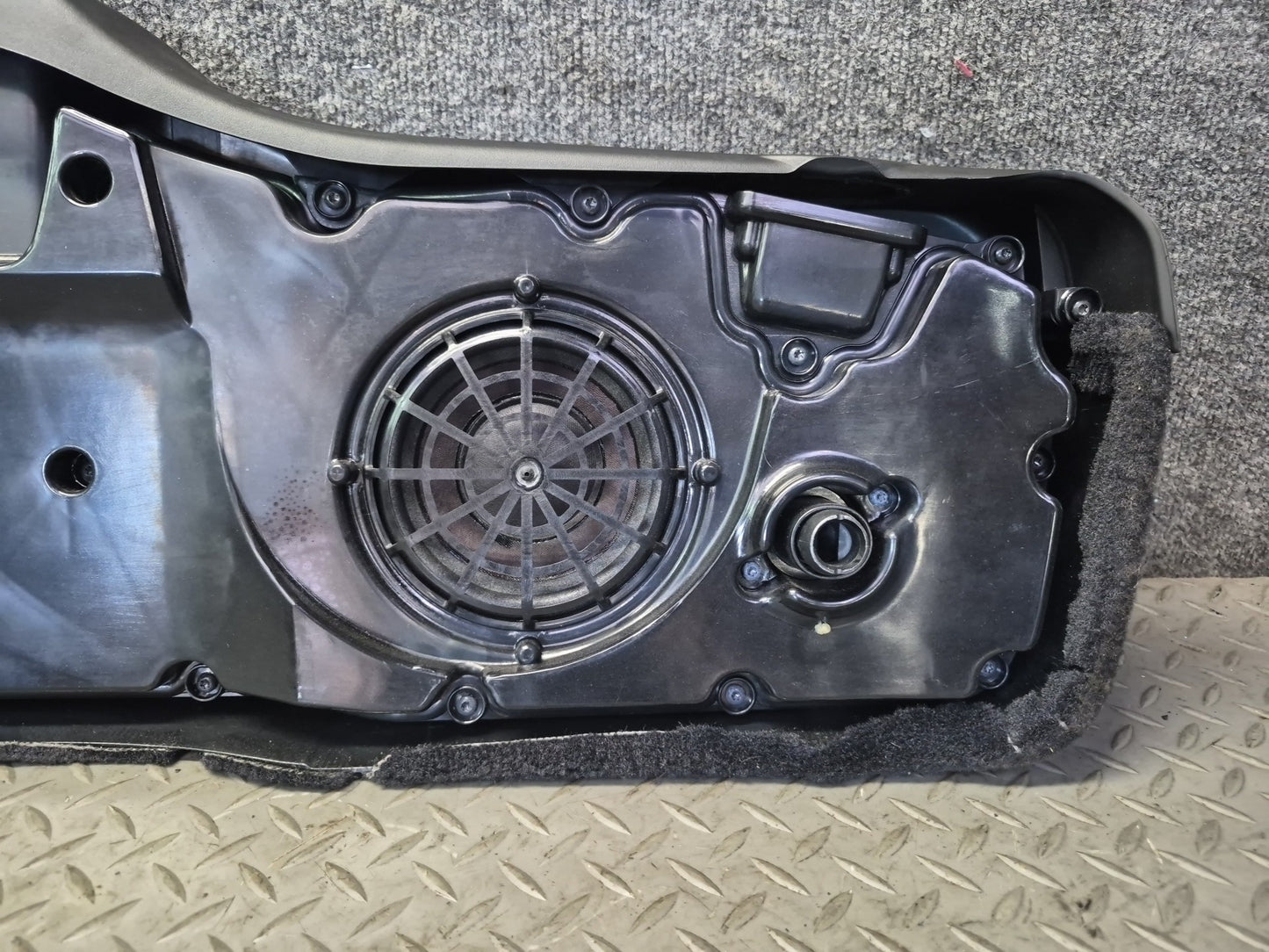 2005-2012 Porsche Boxster 987 Rear Bose Audio Speaker Subwoofer Bass Box