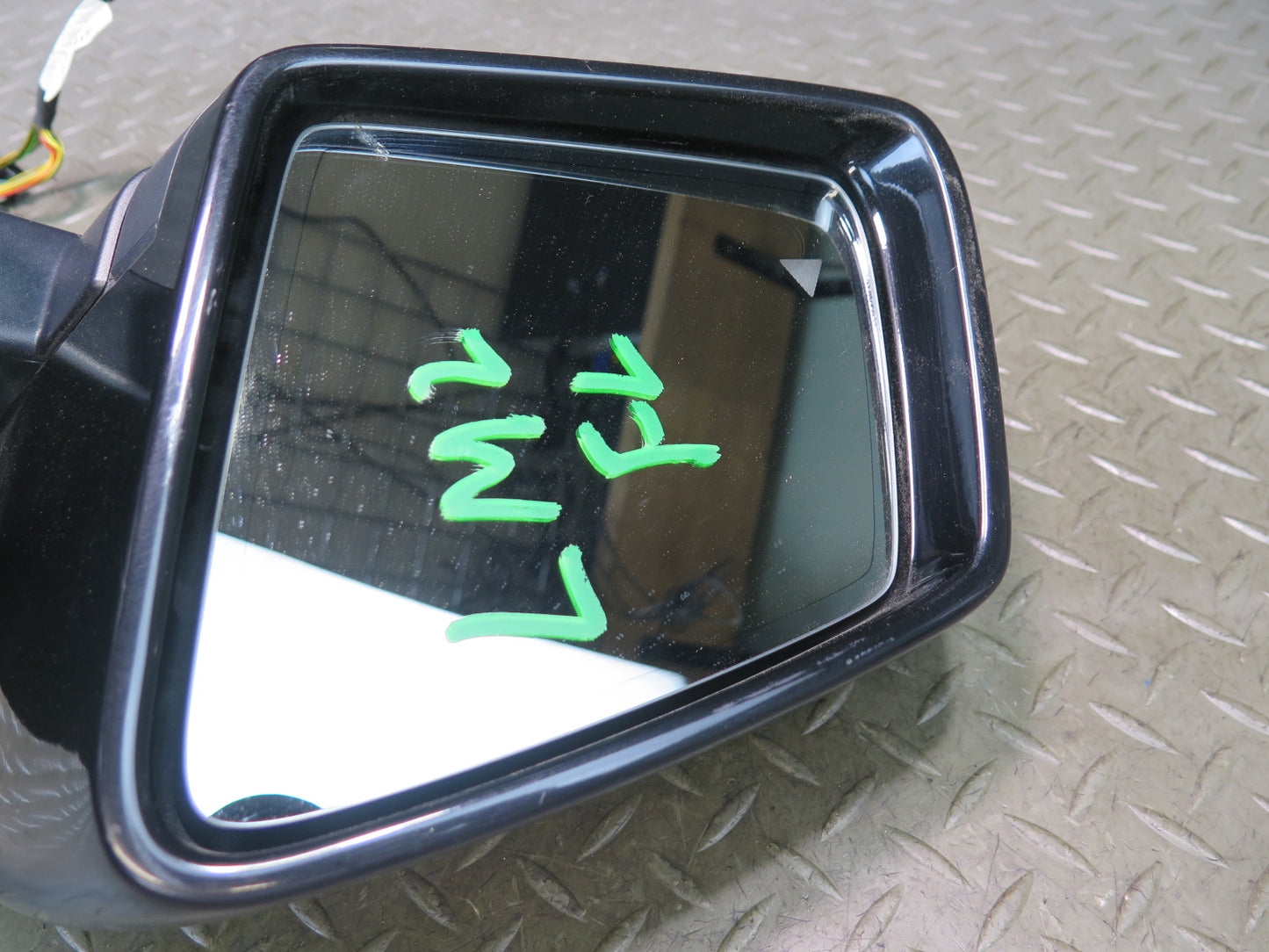 12-15 Mercedes W166 ML Left Exterior Heated Auto Dim Side View Mirror Blind Spot