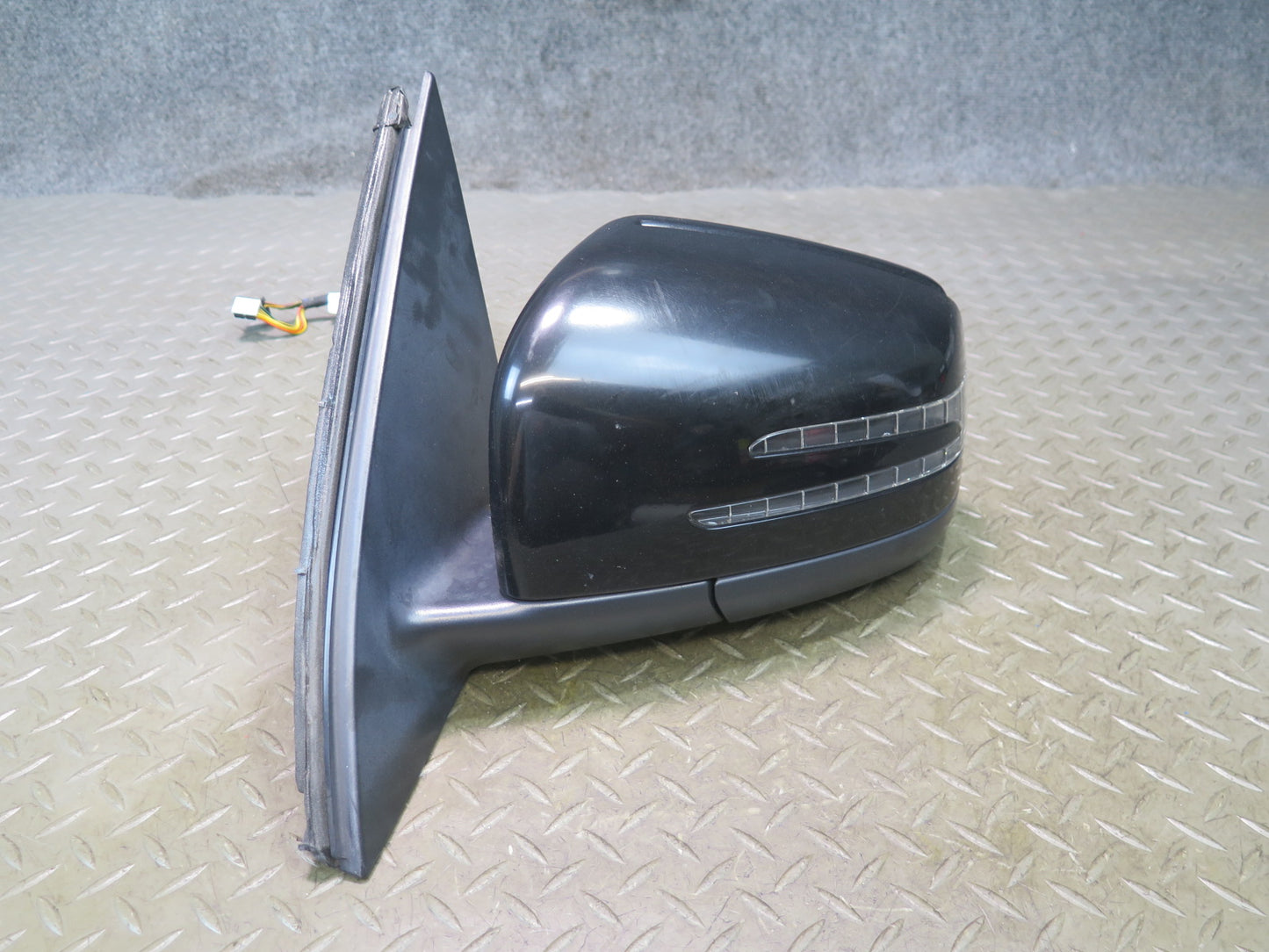 12-15 Mercedes W166 ML Left Exterior Heated Auto Dim Side View Mirror Blind Spot