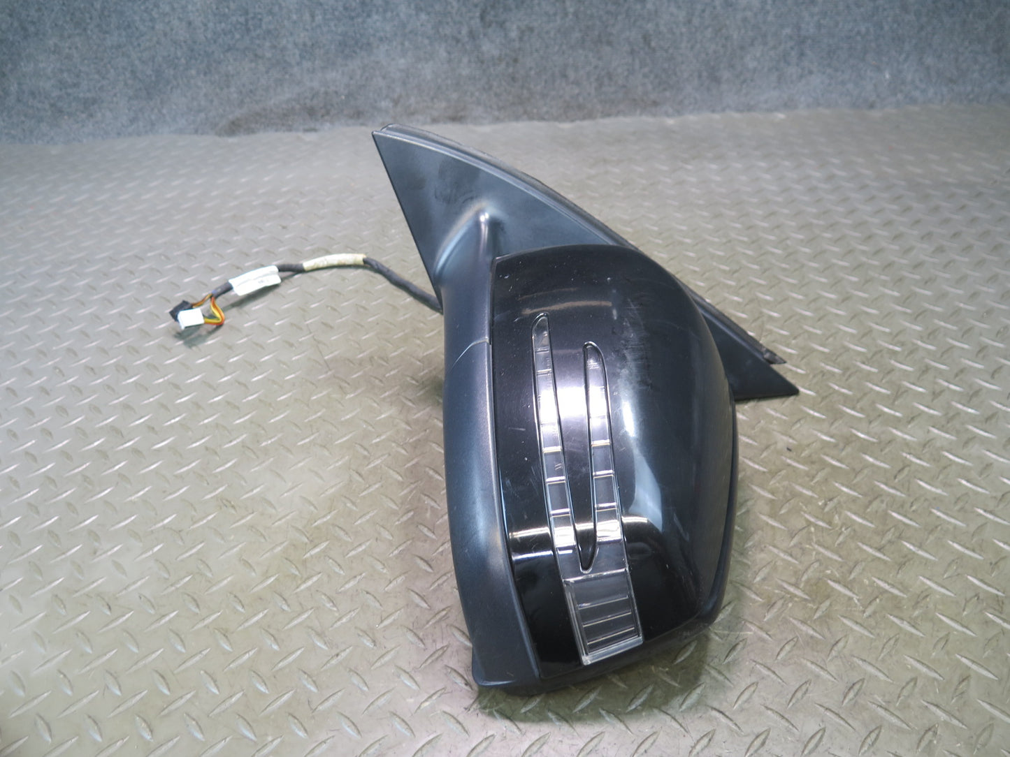 12-15 Mercedes W166 ML Left Exterior Heated Auto Dim Side View Mirror Blind Spot