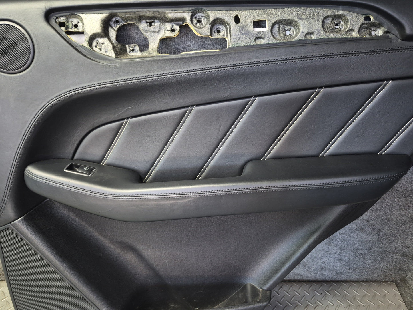 2012-2015 Mercedes W166 ML63 AMG Rear Door Interior Trim Panel Set of 2