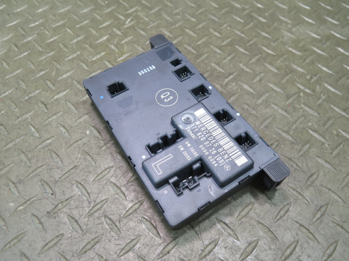 05-11 Mercedes R171 Slk-class Left Door Control Module 1718200726 OEM