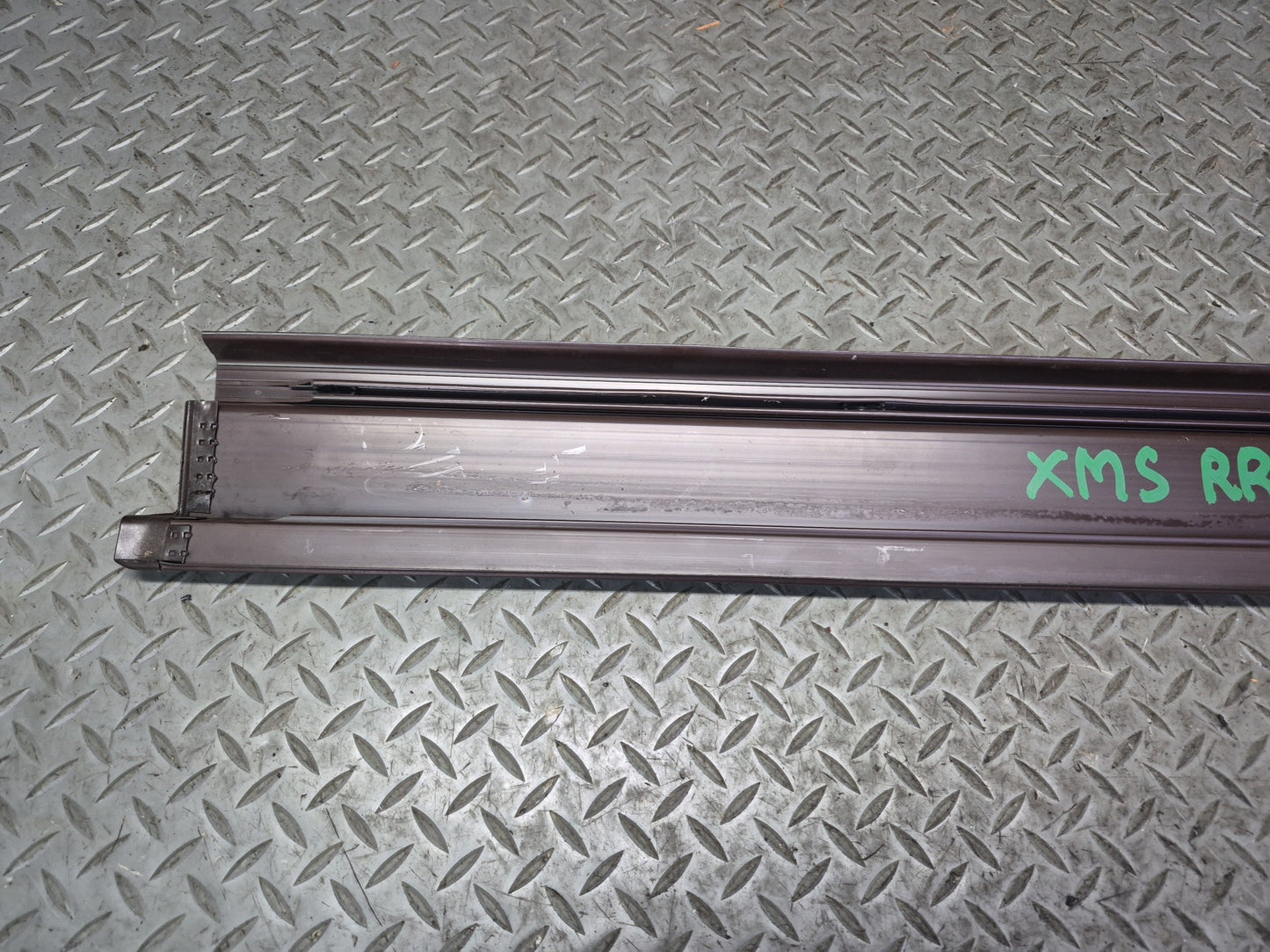 86-91 Mercedes W126 Set of 2 Rear Door Scuff Sill Plate Trim Panel Brown OEM