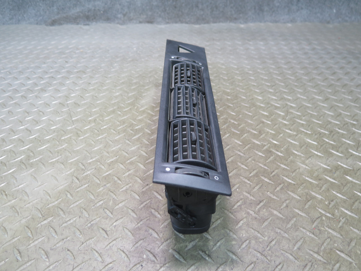 99-03 VW Eurovan T4 Set of 3 Dash Front Left Center Right Air Vent OEM