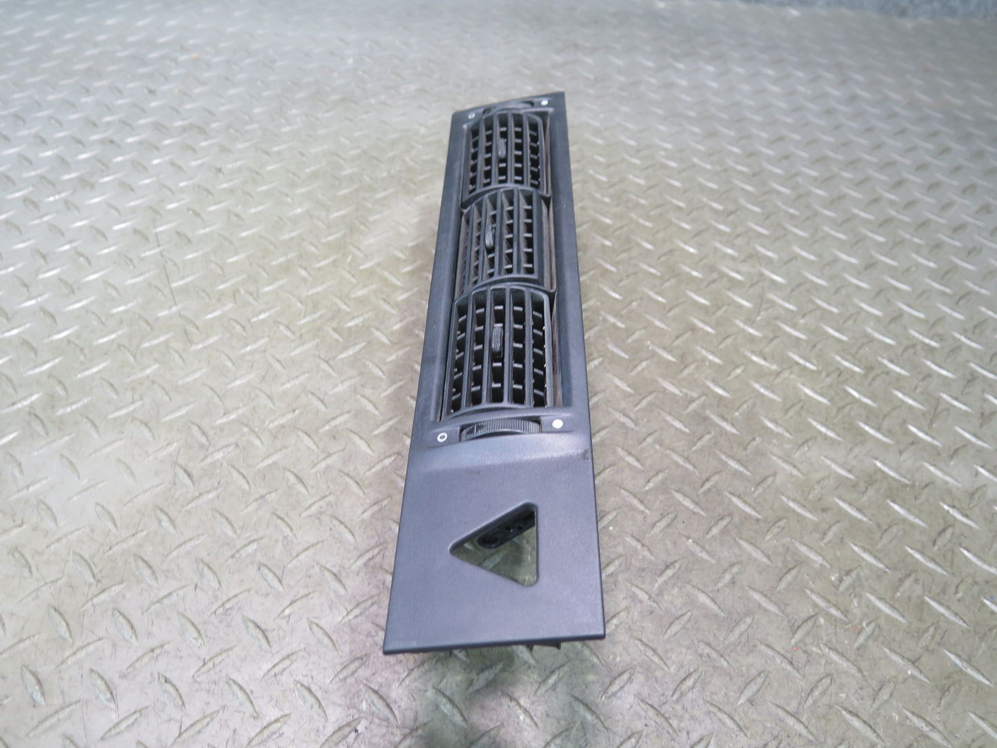 99-03 VW Eurovan T4 Set of 3 Dash Front Left Center Right Air Vent OEM