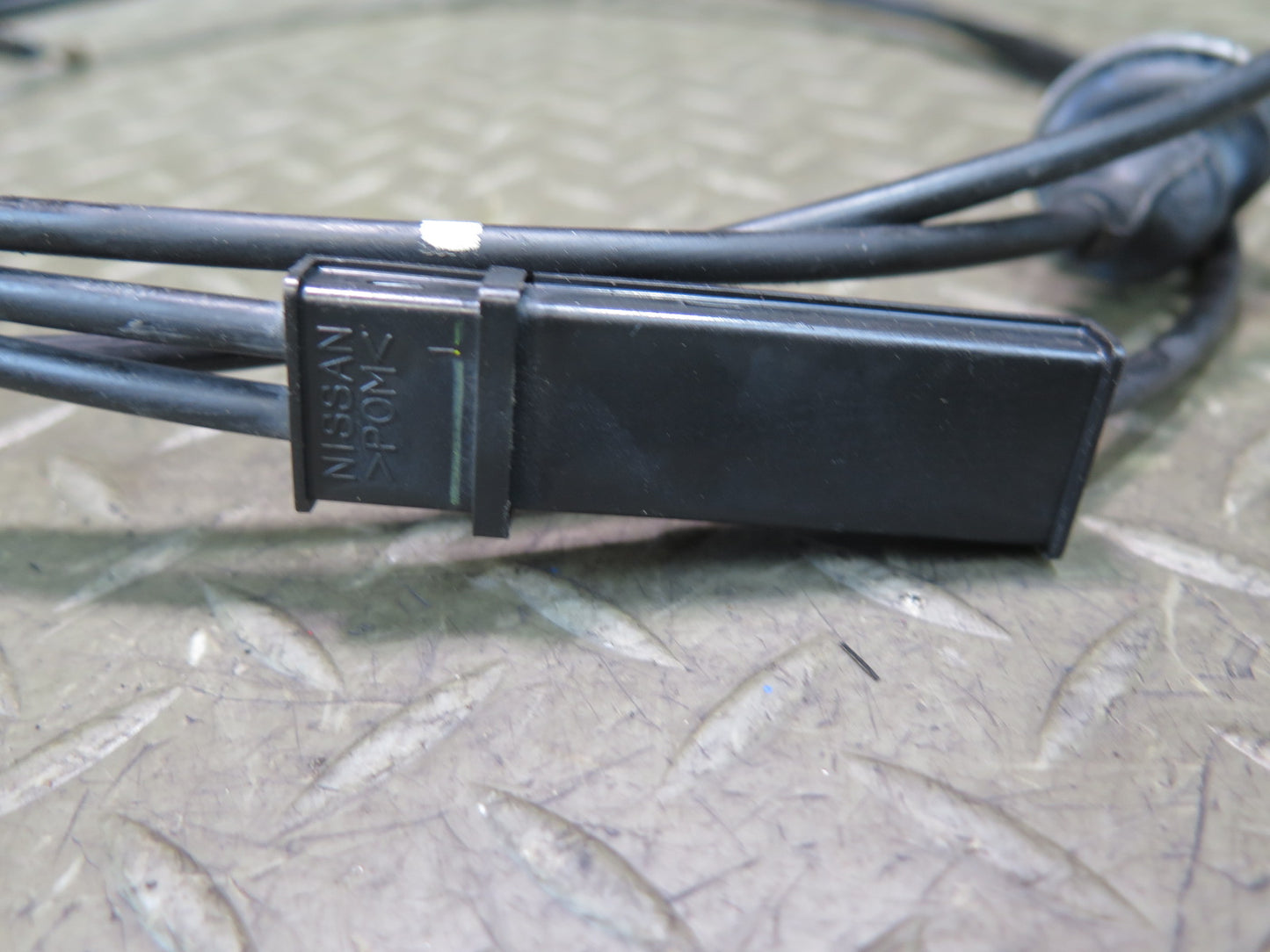 09-20 Nissan Z34 370Z Left & Right Hood Lock Latch w Release Cable Set Assy OEM