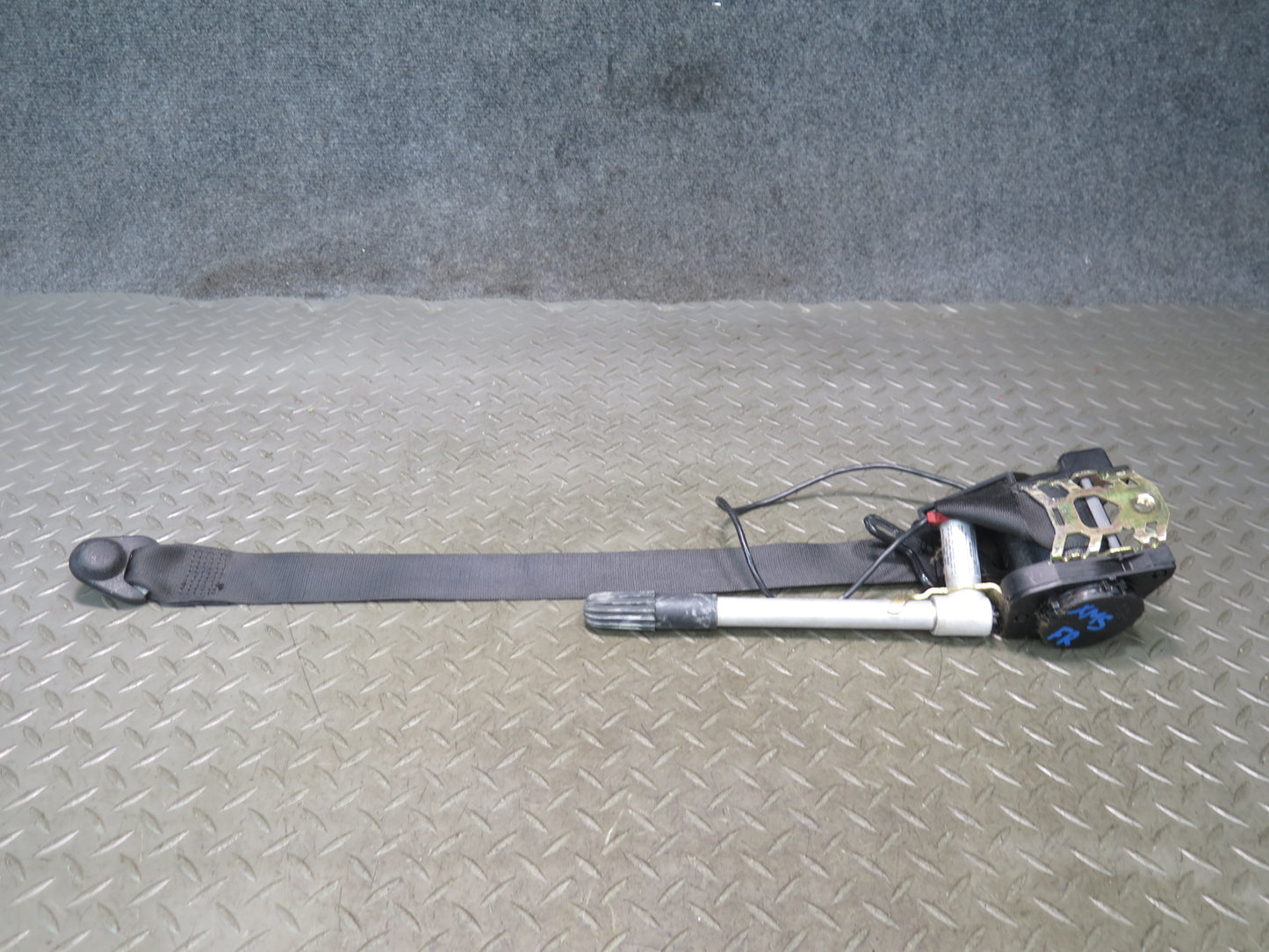 86-91 MERCEDES W126 FRONT & REAR LEFT RIGHT SIDE SEATBELT RETRACTOR SET OEM