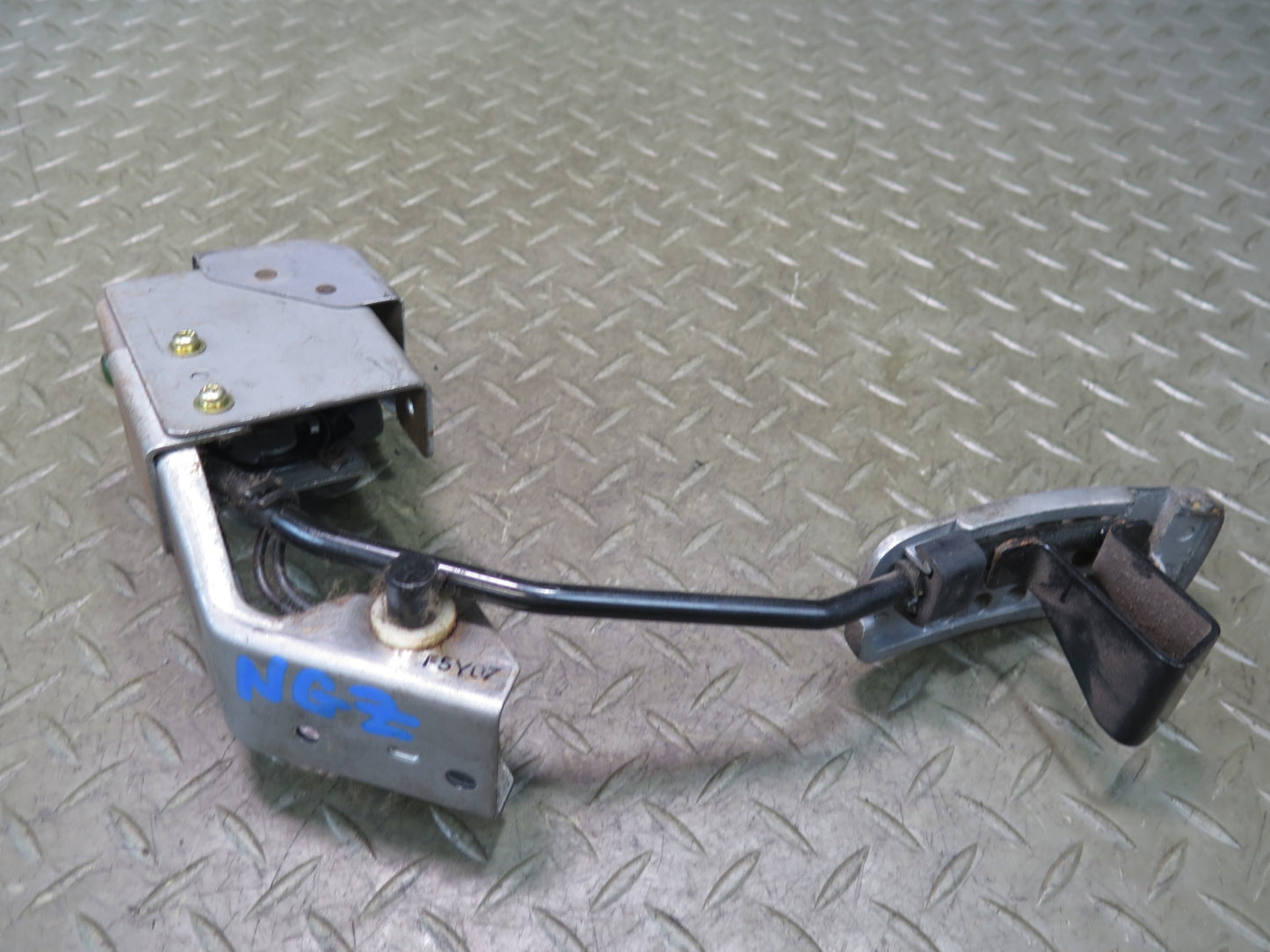 05-06 Nissan Z33 350Z Convert M/T Clutch Brake Gas Pedal Master Cylinder Set OEM