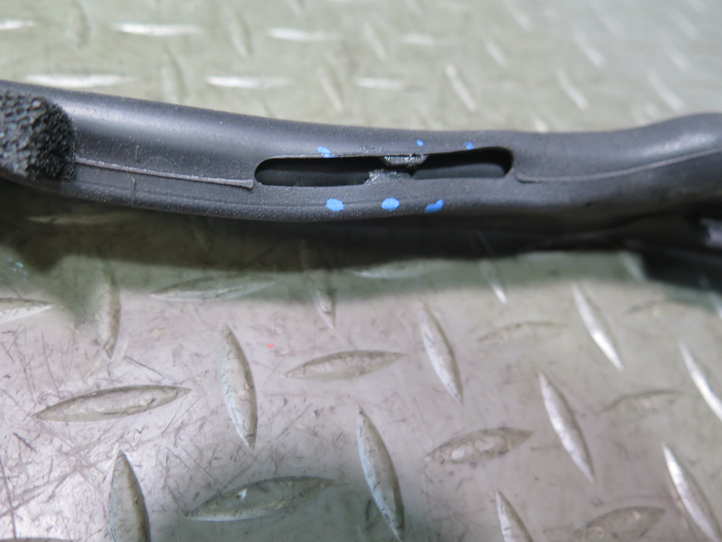 10-19 Nissan Z34 370Z Convertible TOP Roof Weatherstrip Rubber Seal Set Damaged