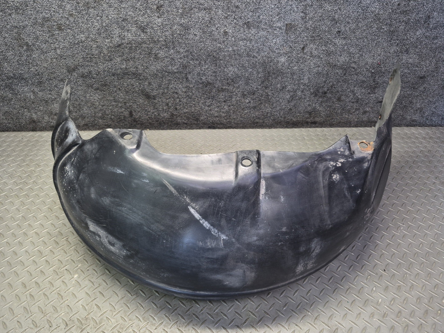 84-96 Chevrolet Corvette C4 Rear Right Fender Liner Splash Shield Guard OEM