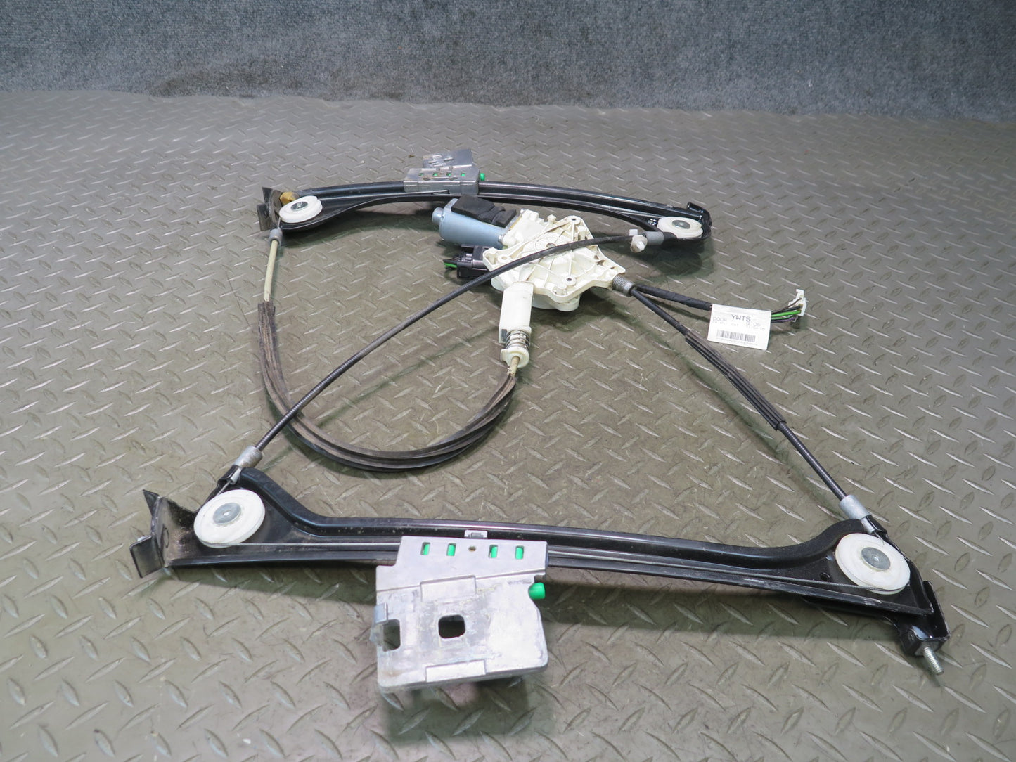 05-11 Mercedes R171 Slk-class Left Window Regulator w Motor OEM