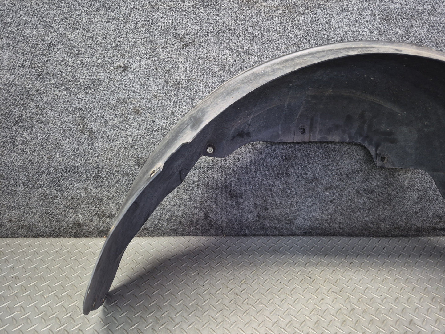 84-96 Chevrolet Corvette C4 Rear Left Fender Liner Splash Shield Guard OEM