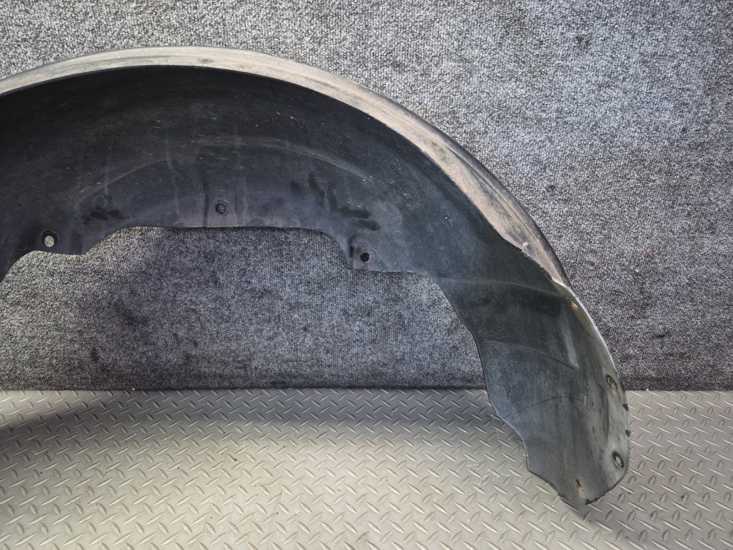 84-96 Chevrolet Corvette C4 Rear Left Fender Liner Splash Shield Guard OEM