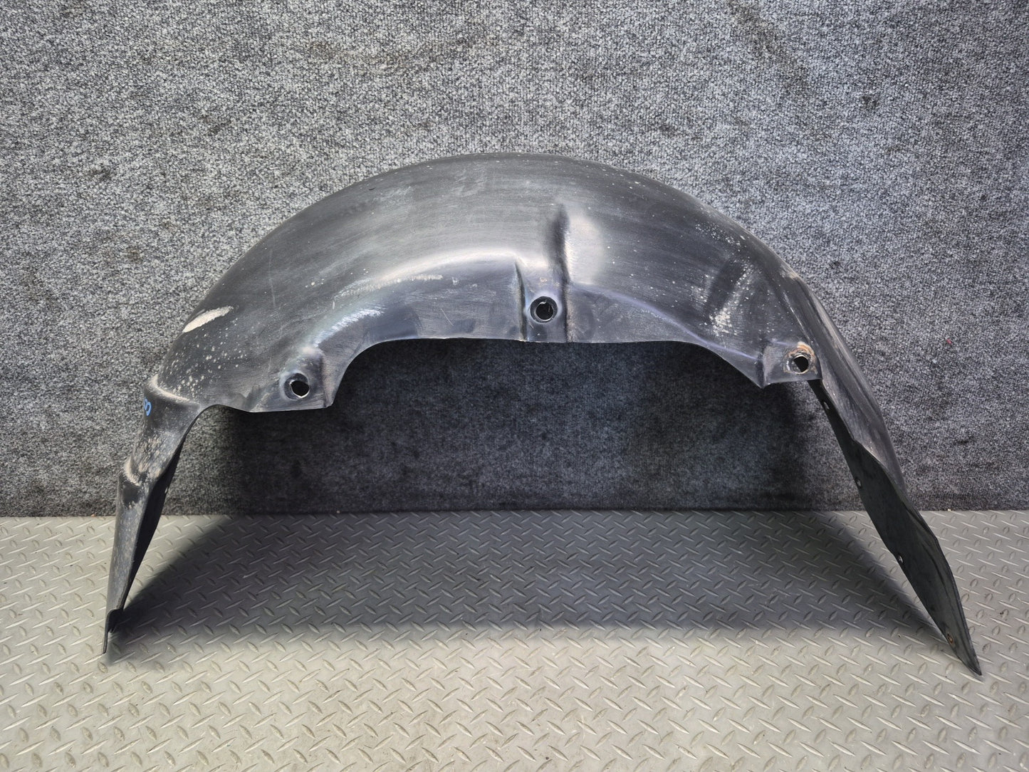 84-96 Chevrolet Corvette C4 Rear Left Fender Liner Splash Shield Guard OEM
