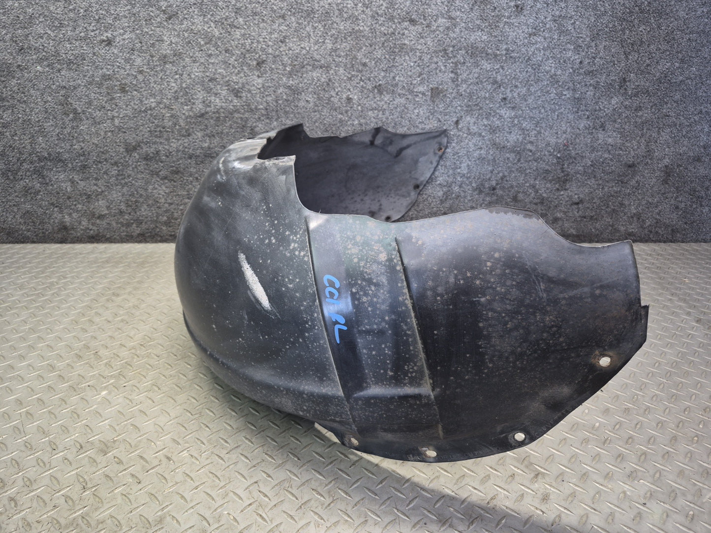 84-96 Chevrolet Corvette C4 Rear Left Fender Liner Splash Shield Guard OEM
