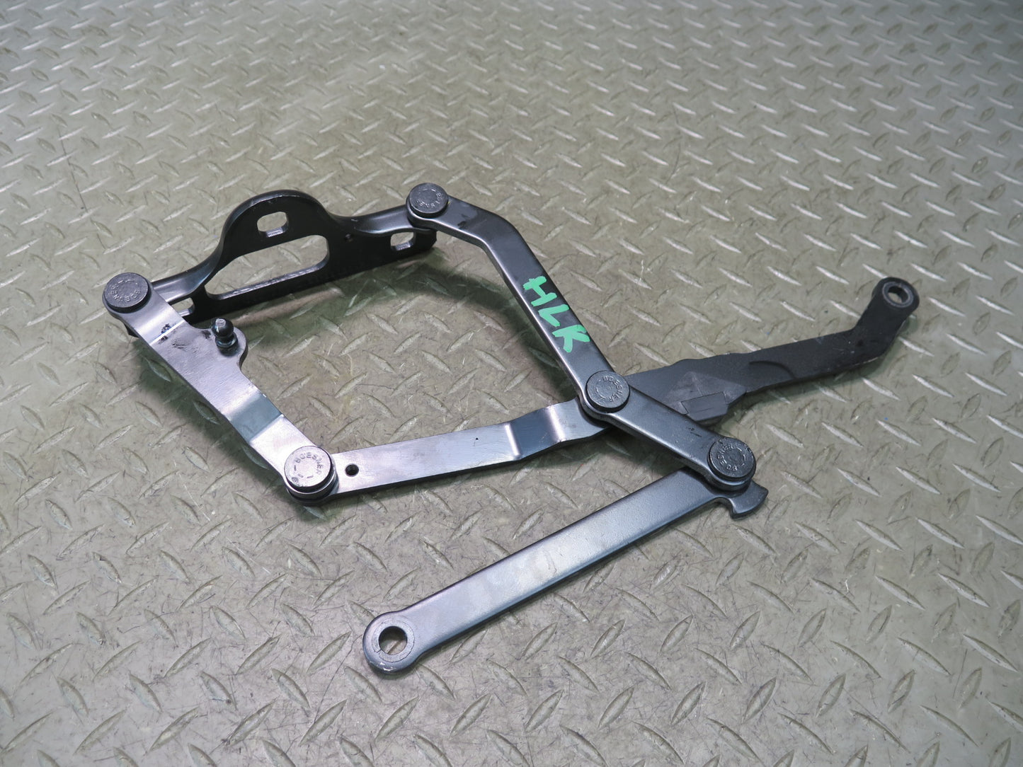 05-11 Mercedes R171 Slk-class Set of 2 Rear Left & Right Trunk Lid Hinge OEM