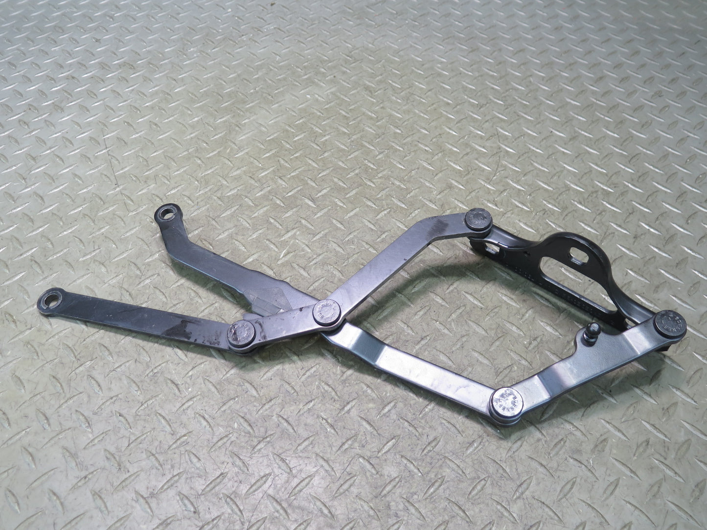 05-11 Mercedes R171 Slk-class Set of 2 Rear Left & Right Trunk Lid Hinge OEM