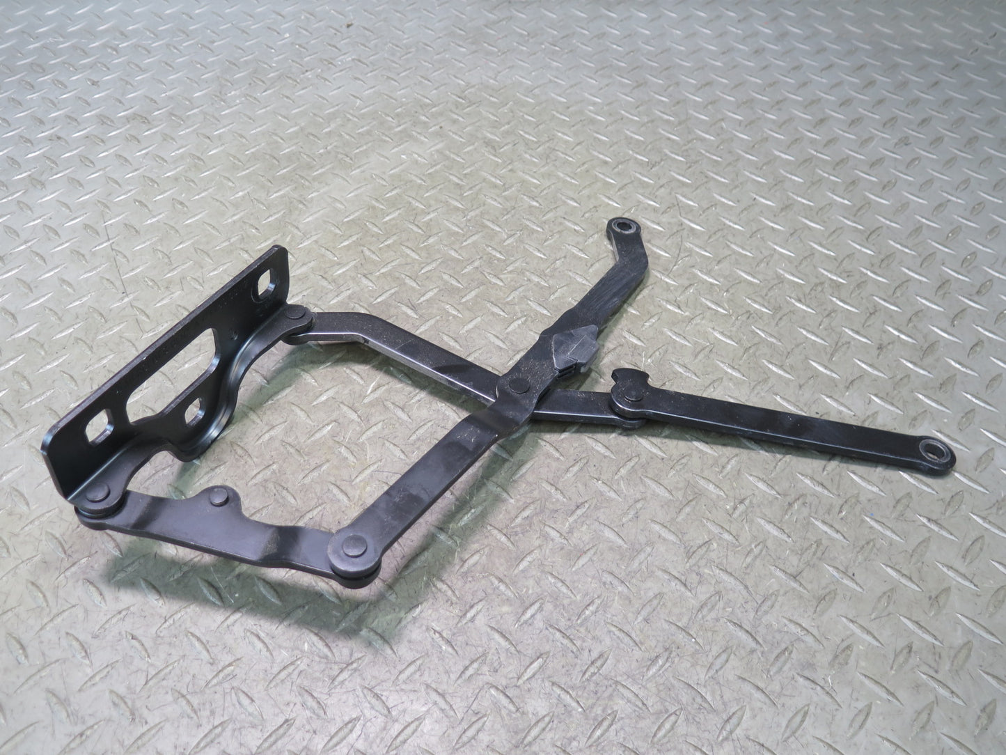 05-11 Mercedes R171 Slk-class Set of 2 Rear Left & Right Trunk Lid Hinge OEM
