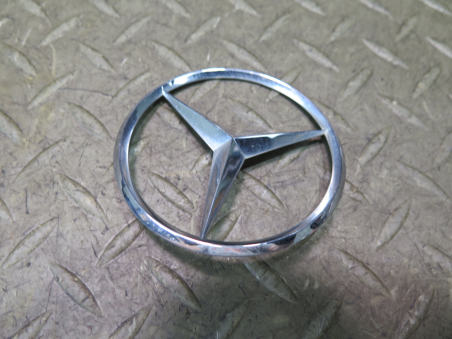 05-11 Mercedes R171 SLK350 Reartrunk Lid Emblem Logo Badge Symbol Set OEM