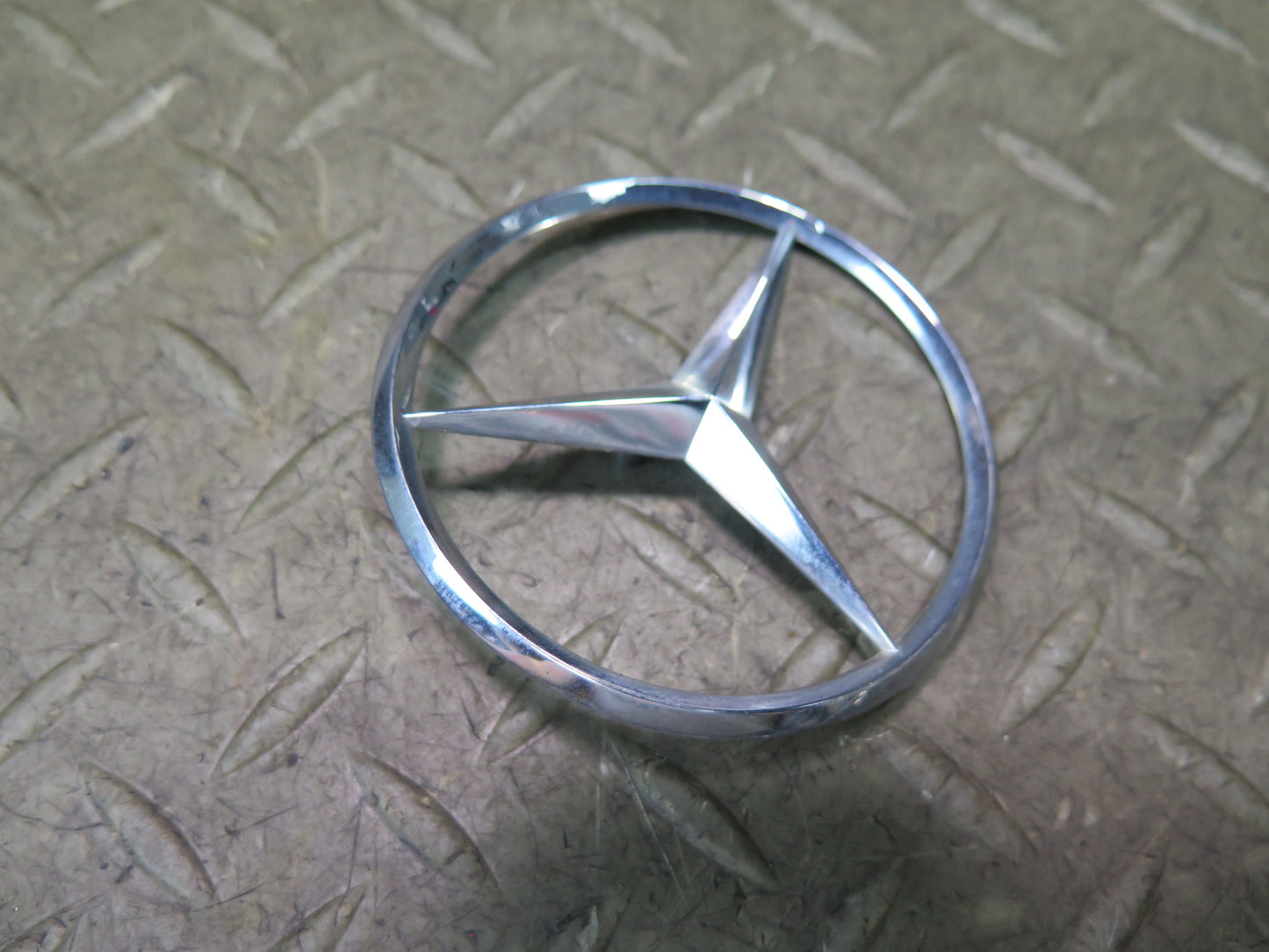 05-11 Mercedes R171 SLK350 Reartrunk Lid Emblem Logo Badge Symbol Set OEM