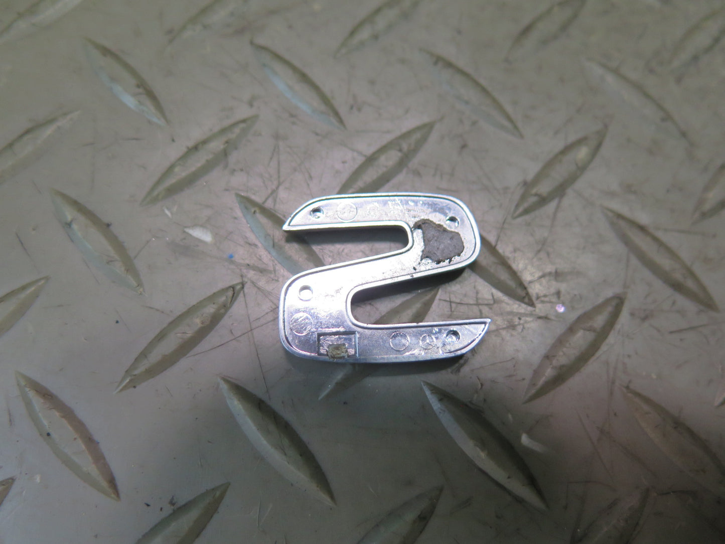 05-11 Mercedes R171 SLK350 Reartrunk Lid Emblem Logo Badge Symbol Set OEM