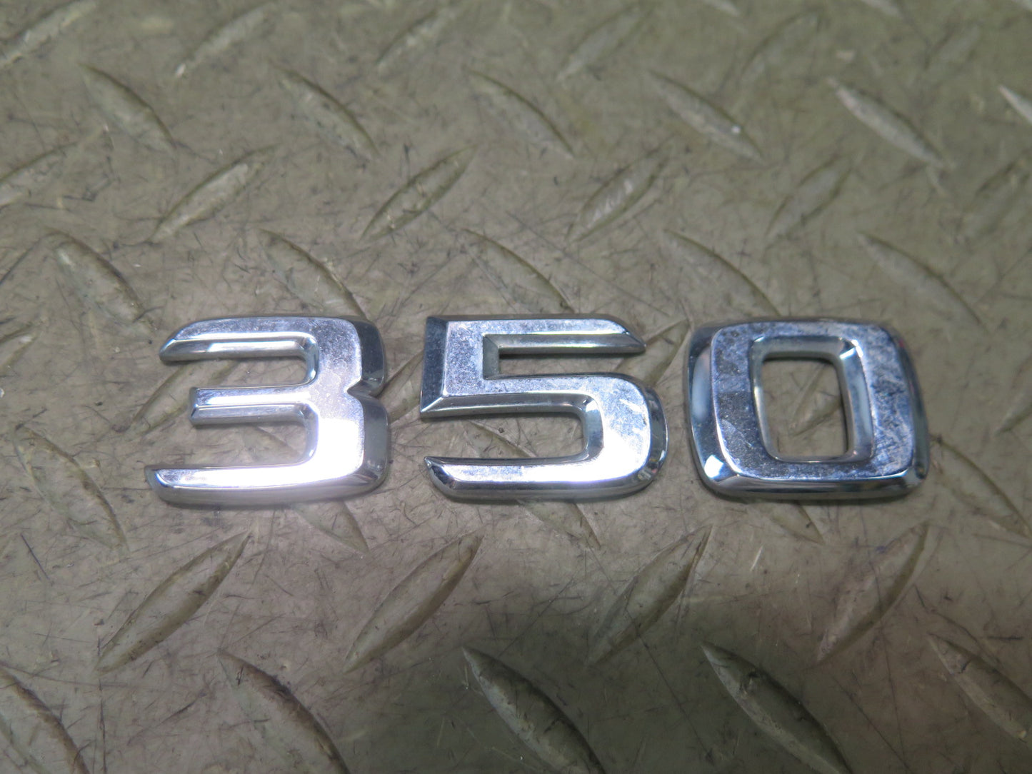 05-11 Mercedes R171 SLK350 Reartrunk Lid Emblem Logo Badge Symbol Set OEM