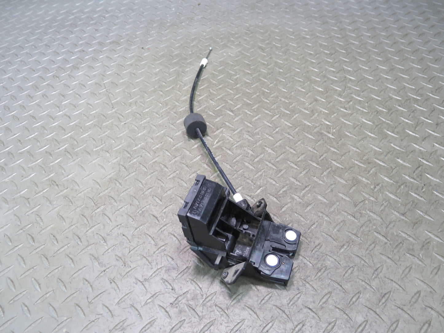 05-11 Mercedes R171 Slk-class Rear Trunk Lid Lock Latch Actuator 1717500085 OEM