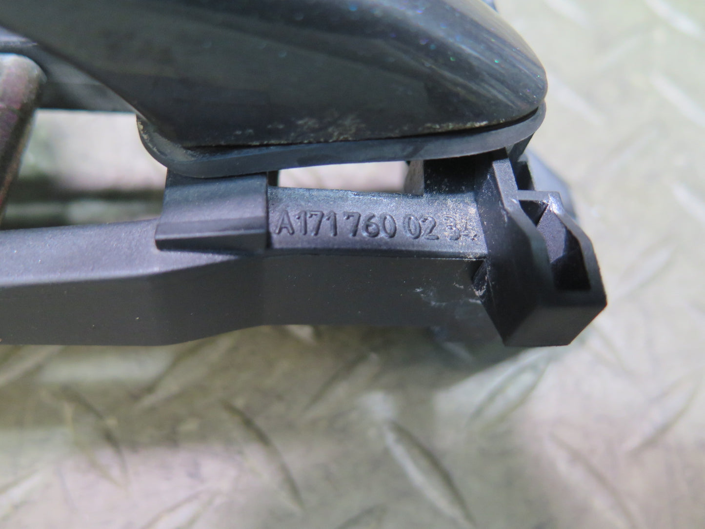 05-11 Mercedes R171 Slk-class Set of 2 Left & Right Door Exterior Handle OEM