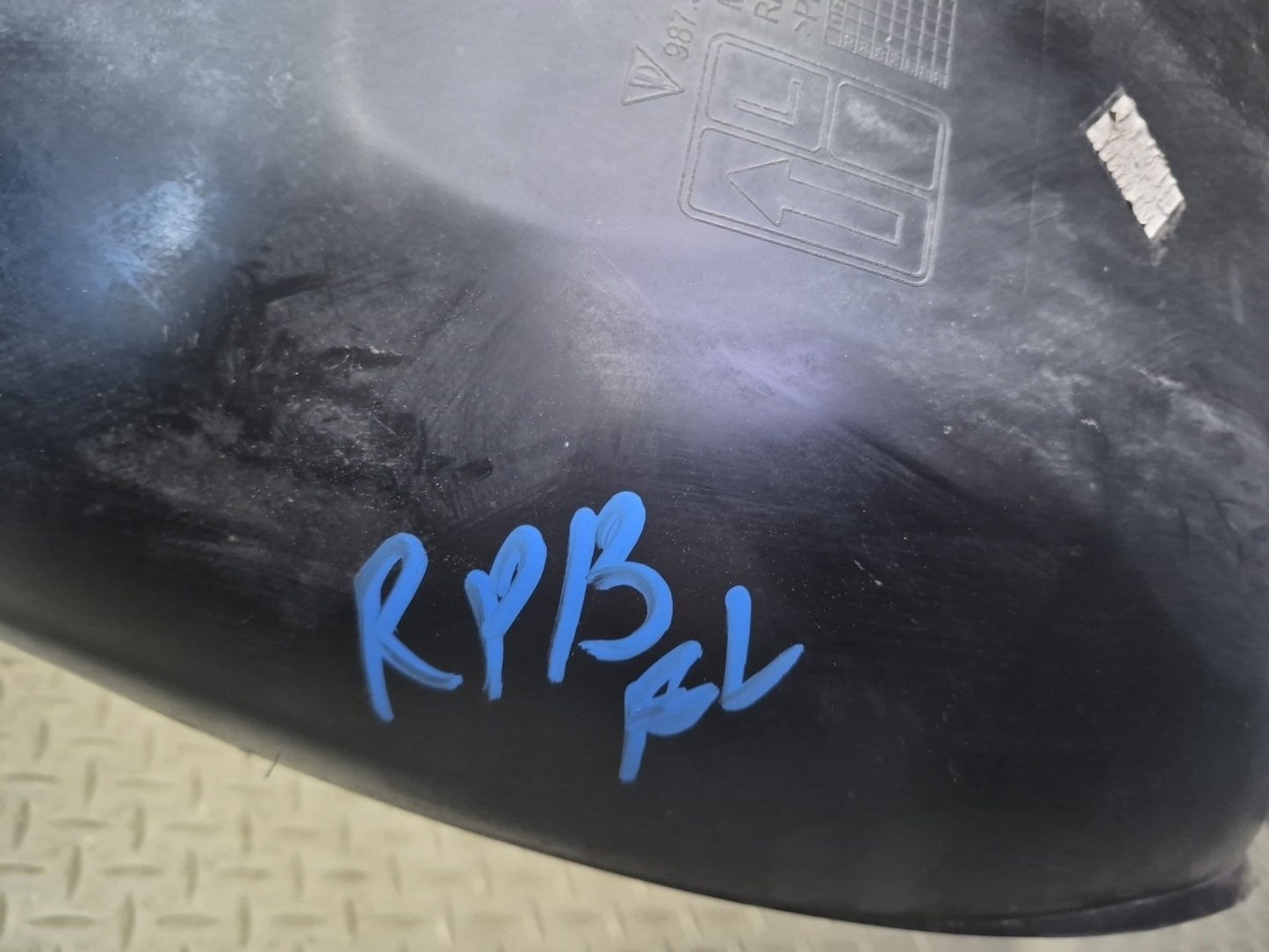 2005-2008 Porsche Boxster 987 Front Left Side Fender Liner Splash Shield Damaged