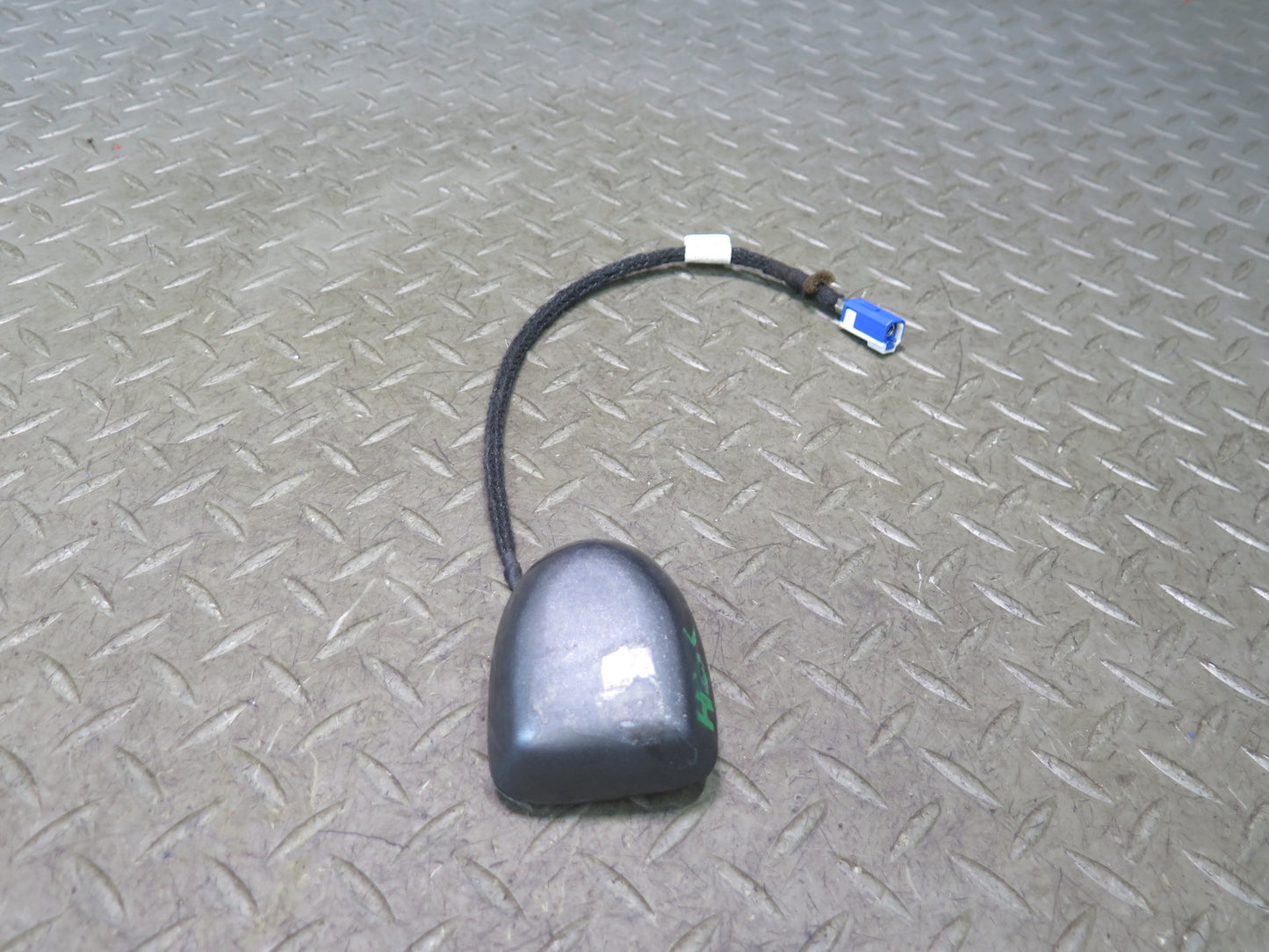 05-11 Mercedes R171 Slk-class GPS Navigation Satellite Antenna OEM