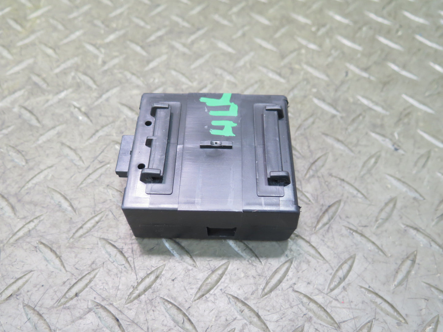 05-11 Mercedes R171 Slk-class Anti Theft Alarm Module 2118209126 OEM