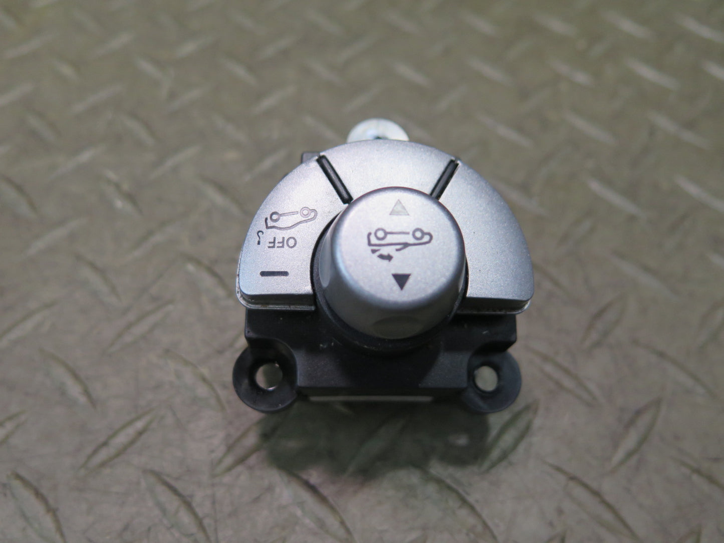 05-11 Mercedes R171 Slk-class Convetible TOP Roof Control Switch 1718205010 OEM