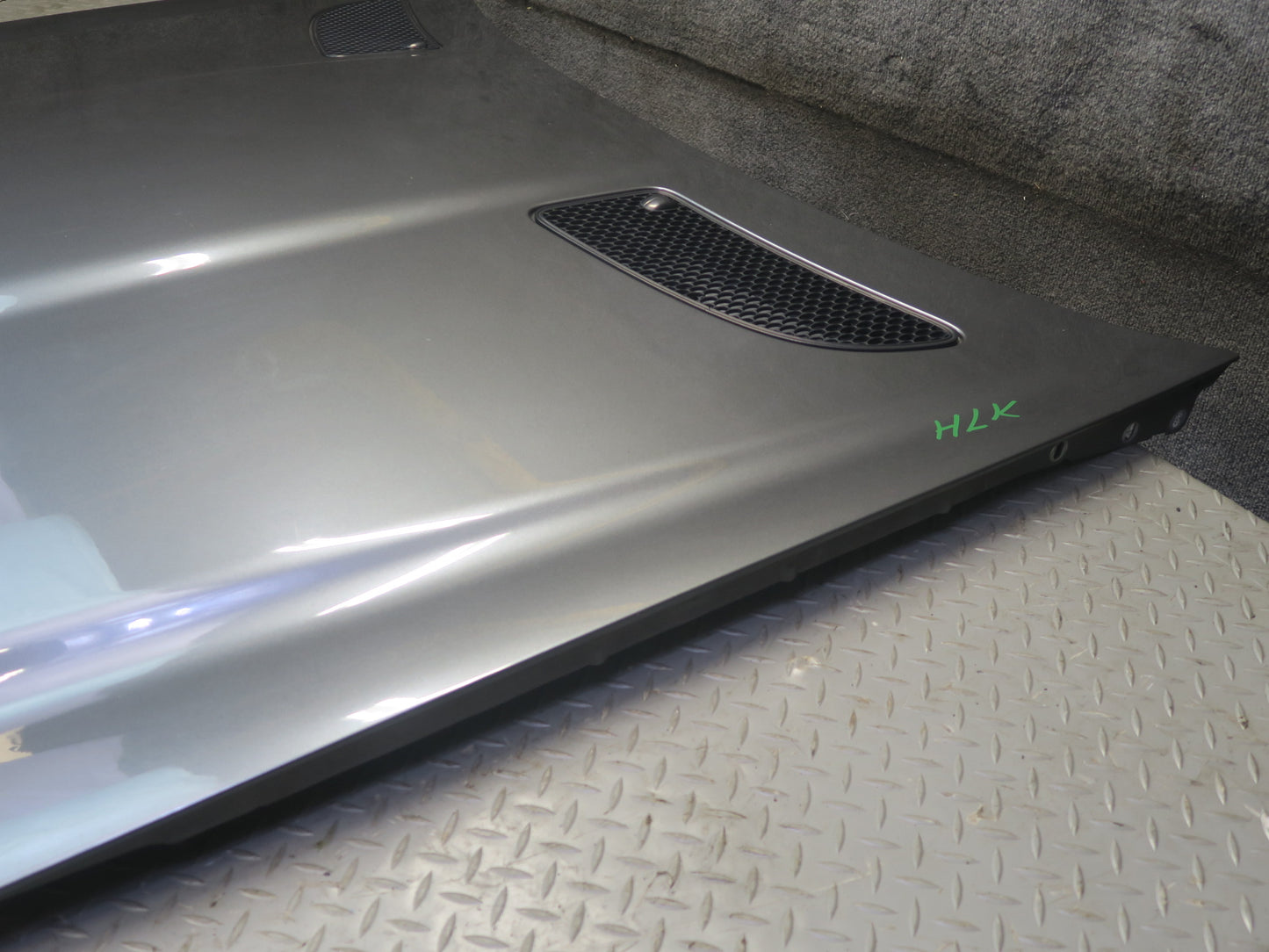 05-11 Mercedes R171 SLK Front Hood Bonnet Shell Panel Graphite Metallic OEM