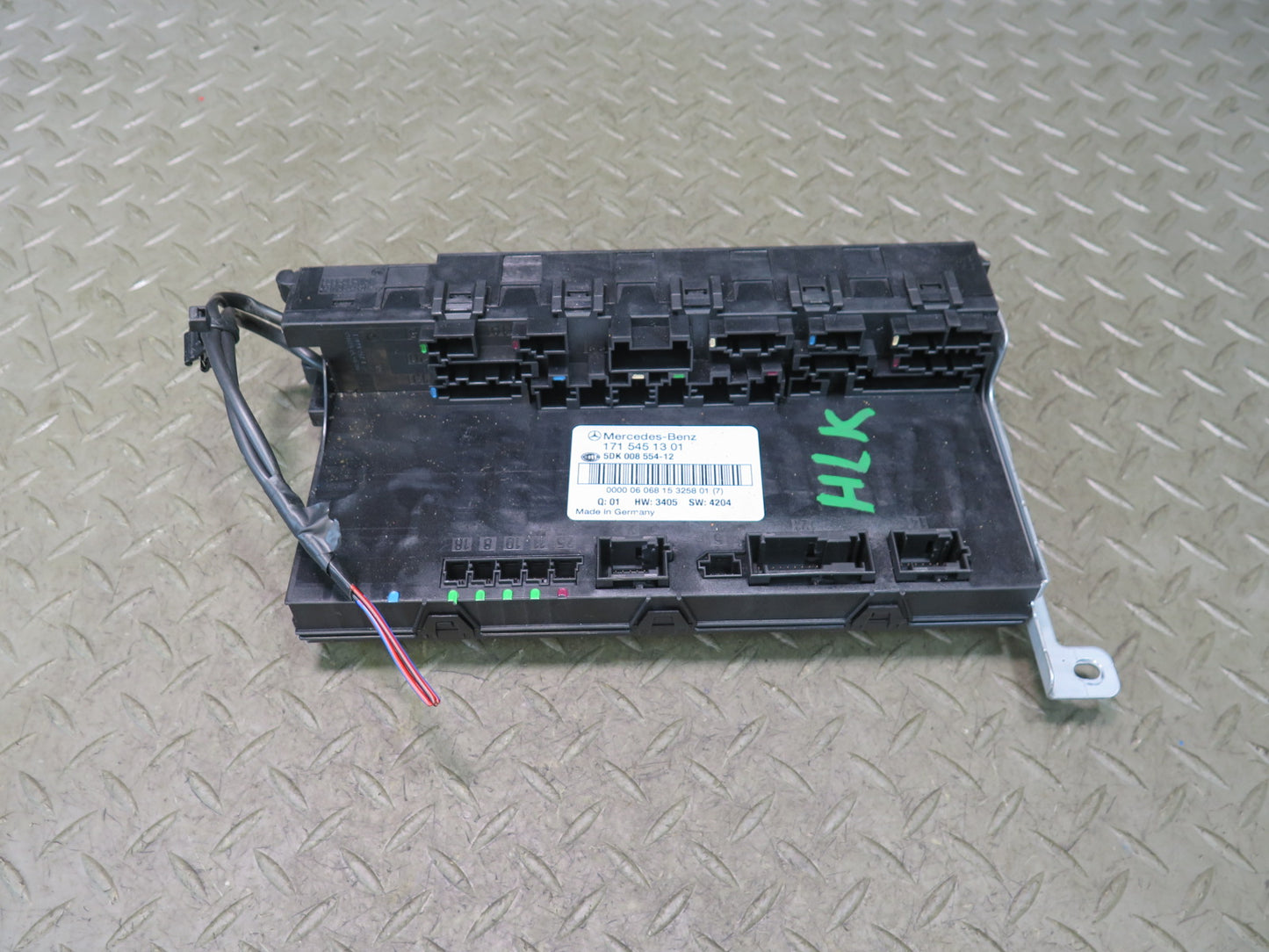 05-11 Mercedes R171 Slk-class Rear SAM Fuse Relay Box Module 1715451301 OEM