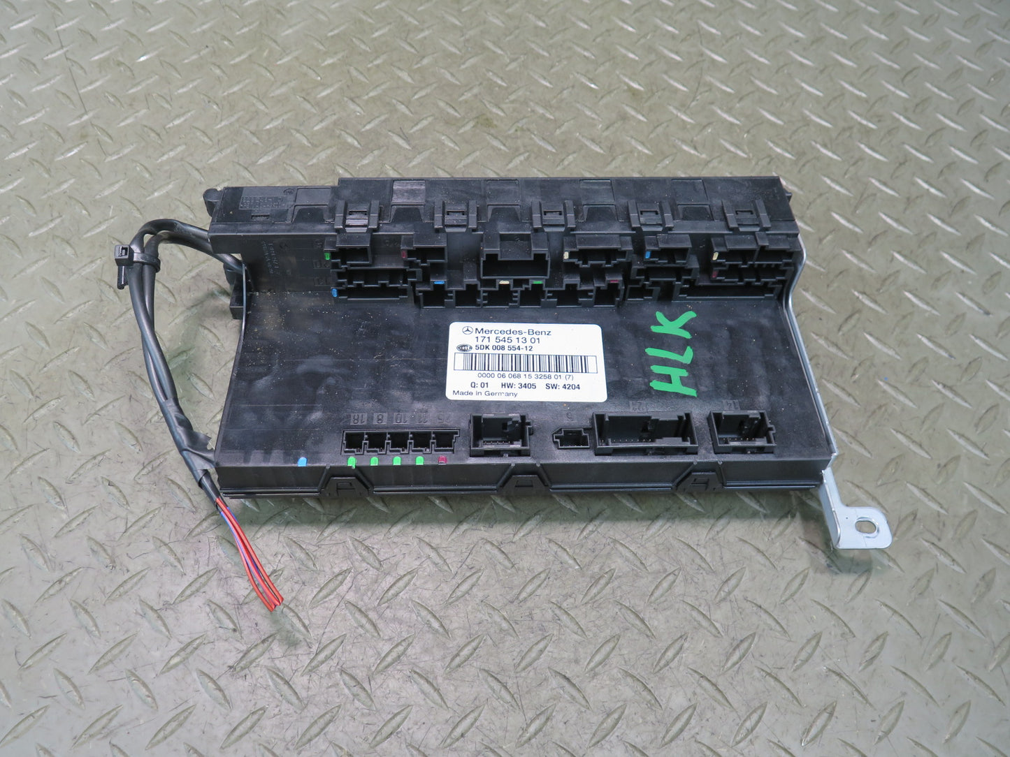 05-11 Mercedes R171 Slk-class Rear SAM Fuse Relay Box Module 1715451301 OEM